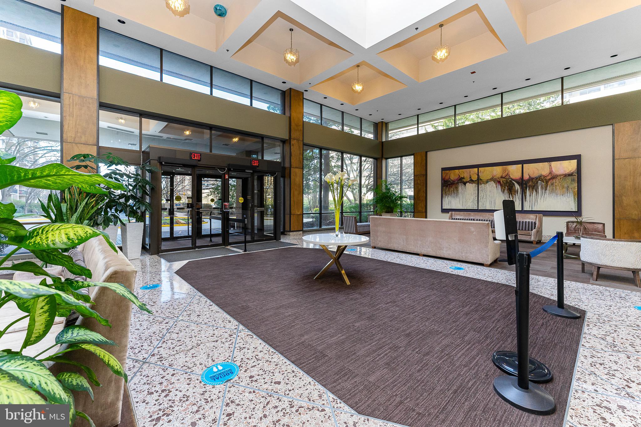 SKYLINE HOUSE - Residential Lease