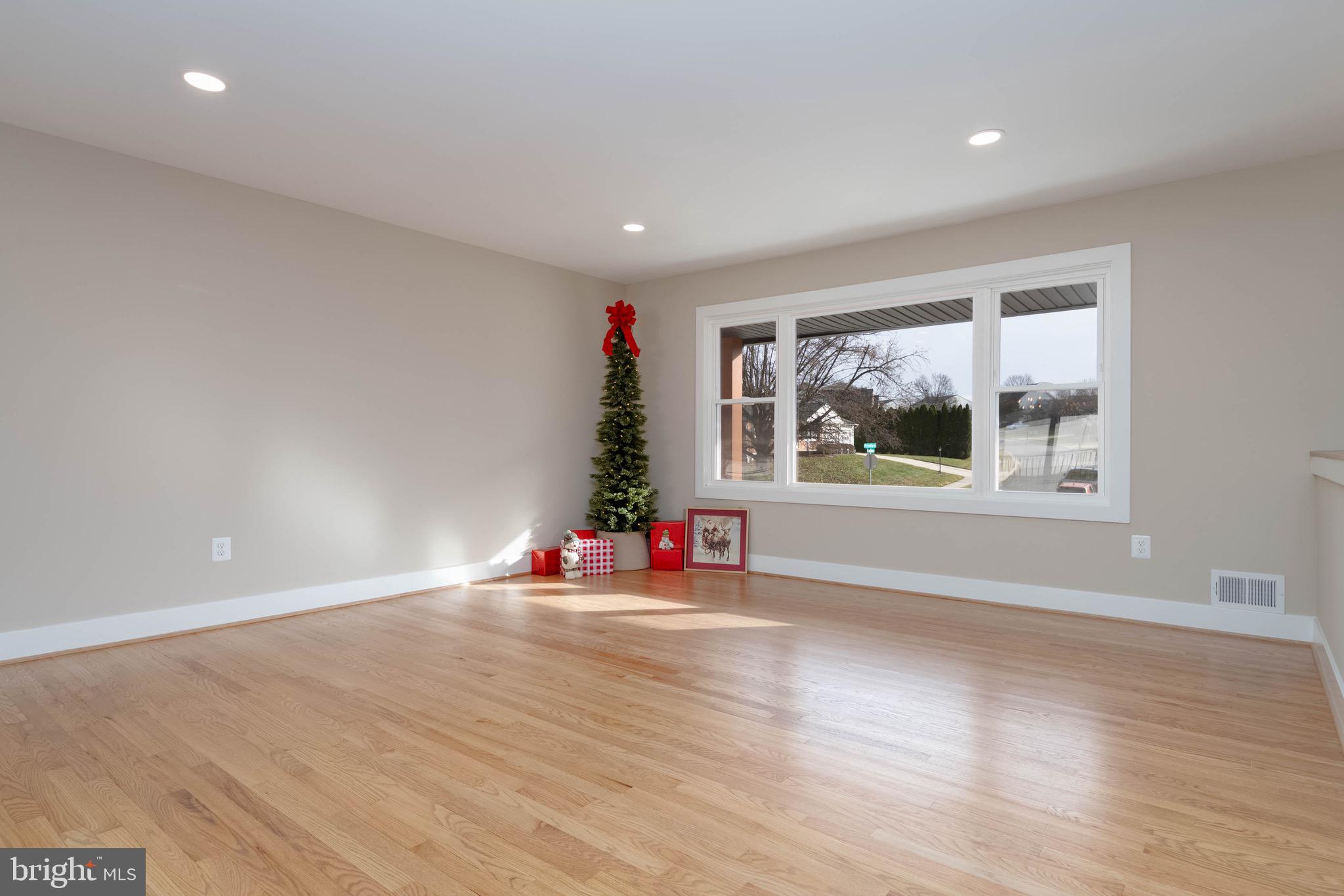 NORTH GREEN RIDGE - Residential