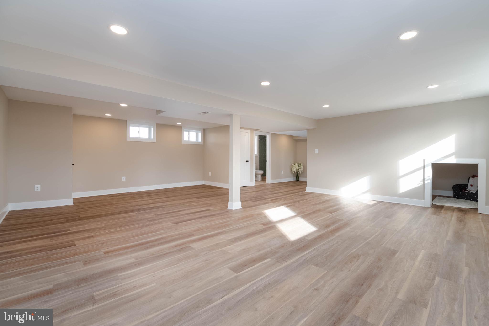 NORTH GREEN RIDGE - Residential