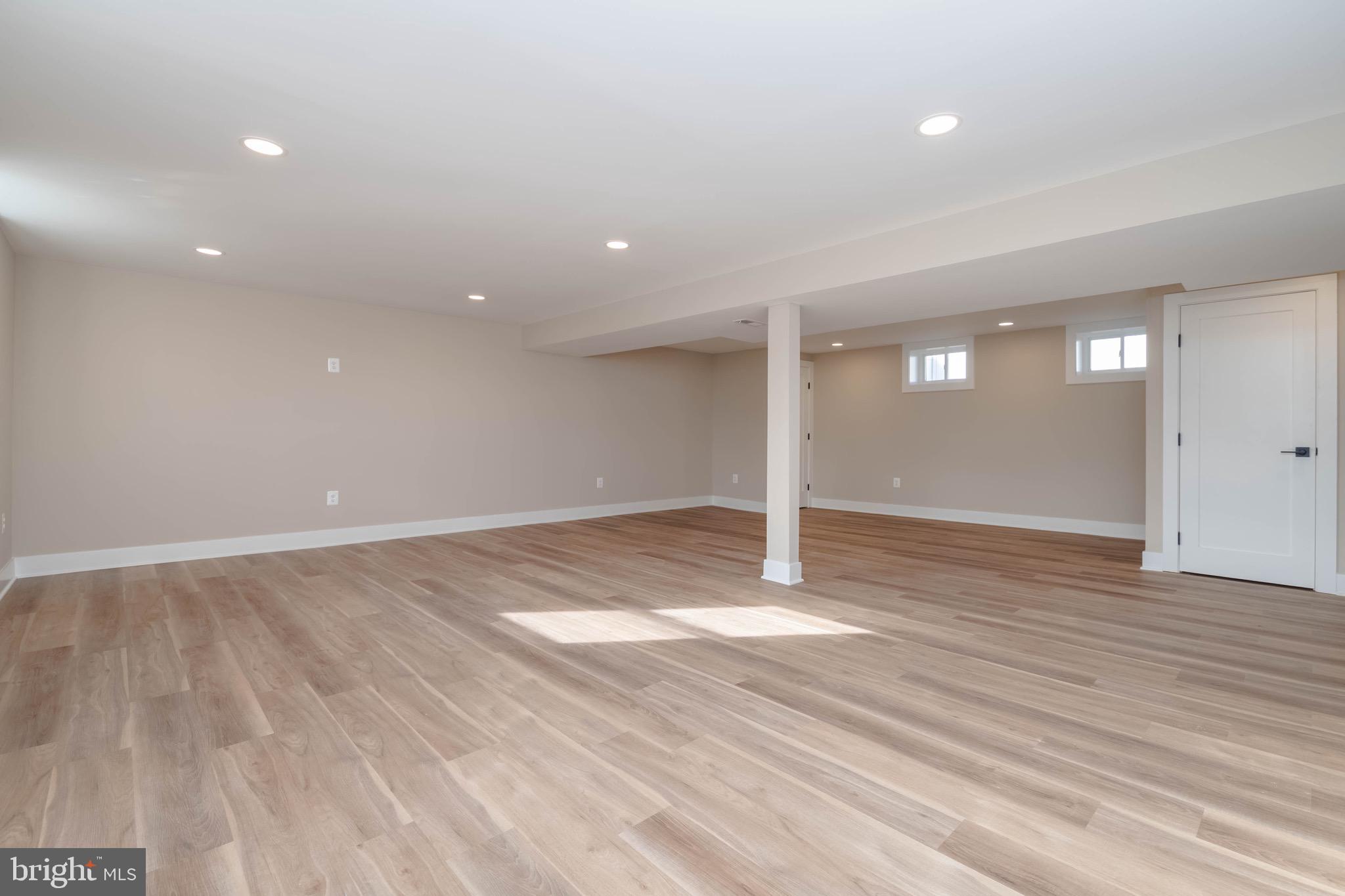 NORTH GREEN RIDGE - Residential