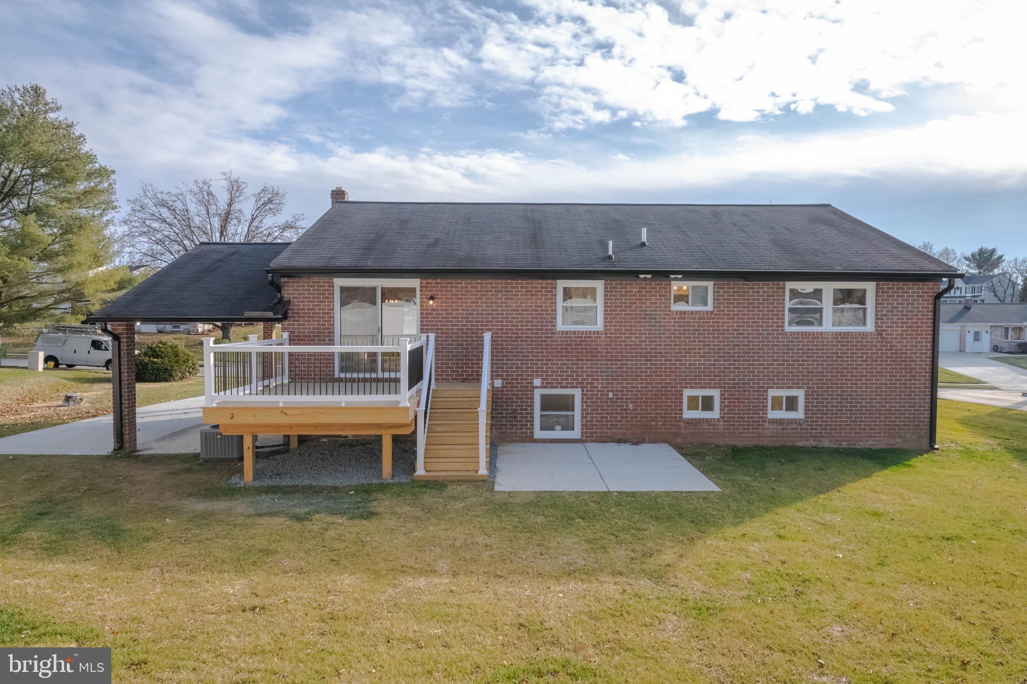 NORTH GREEN RIDGE - Residential