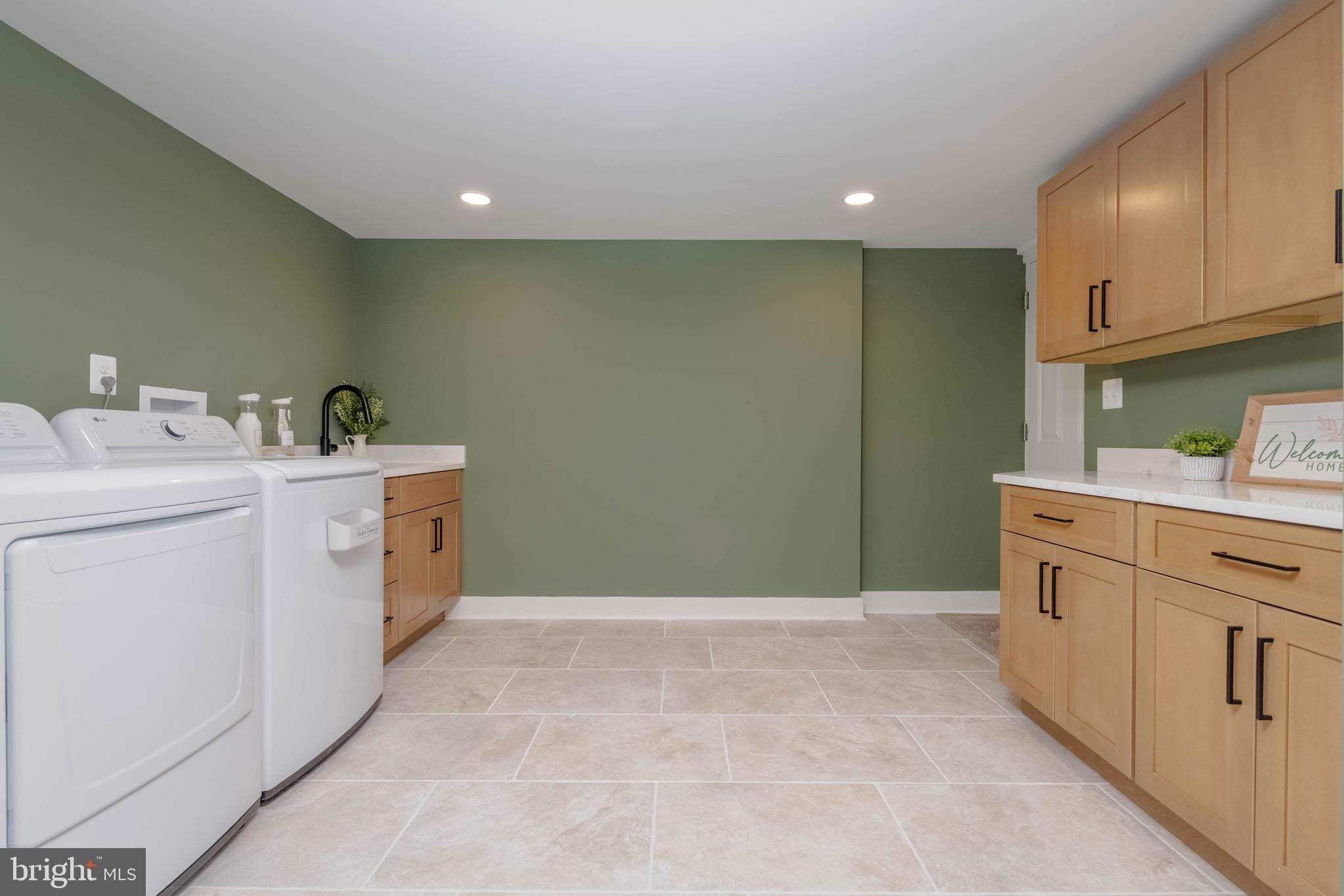 NORTH GREEN RIDGE - Residential