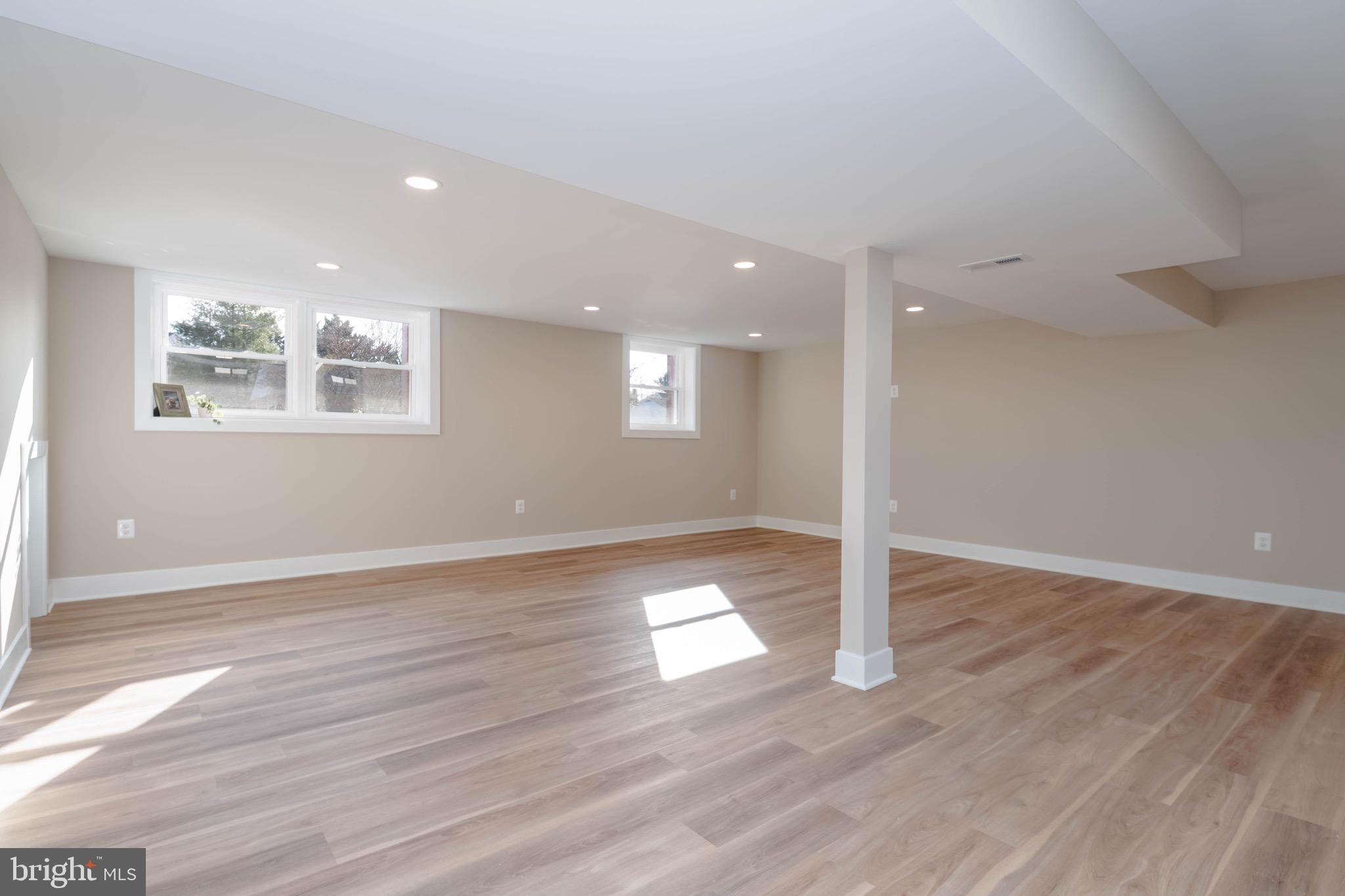 NORTH GREEN RIDGE - Residential