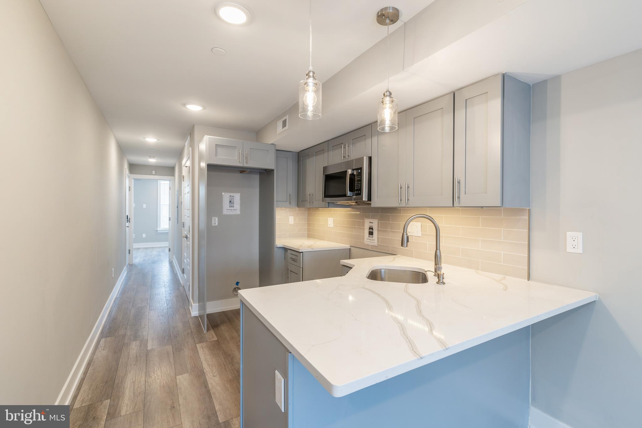 OLDE KENSINGTON - Residential Lease