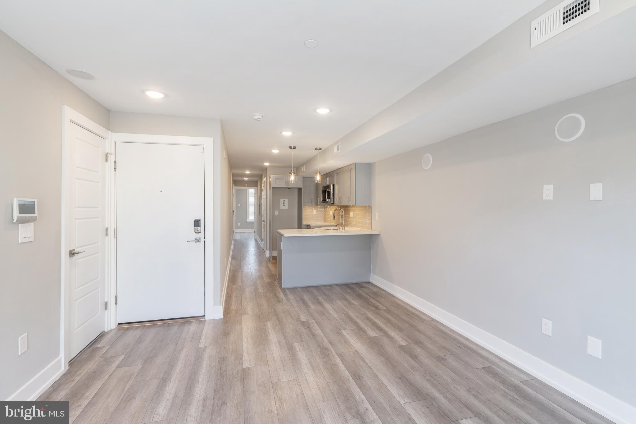 OLDE KENSINGTON - Residential Lease