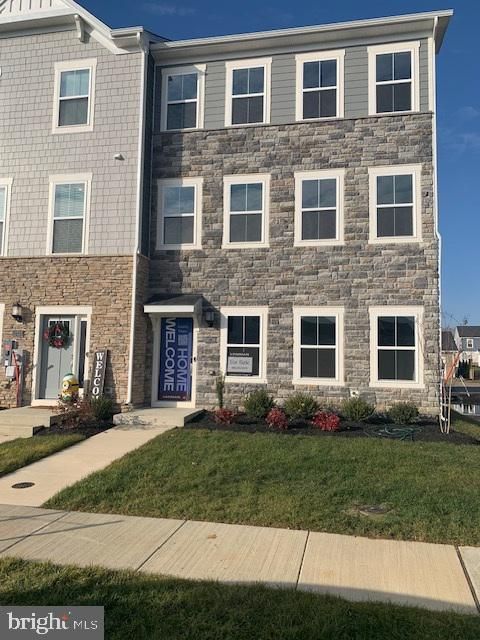 10739 MILLPORT STREET WHITE PLAINS MD 20695