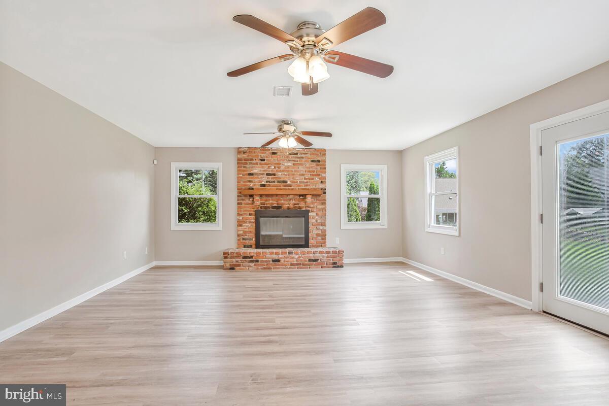 SOMERSET AT BELAIR - Residential