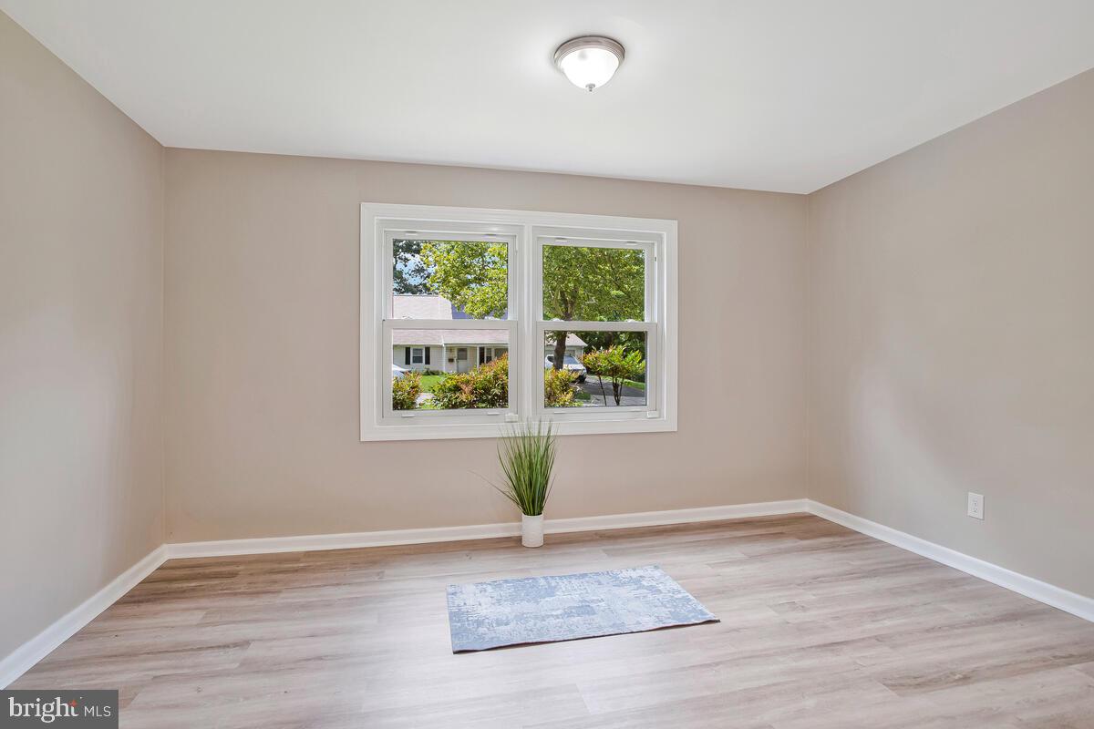 SOMERSET AT BELAIR - Residential