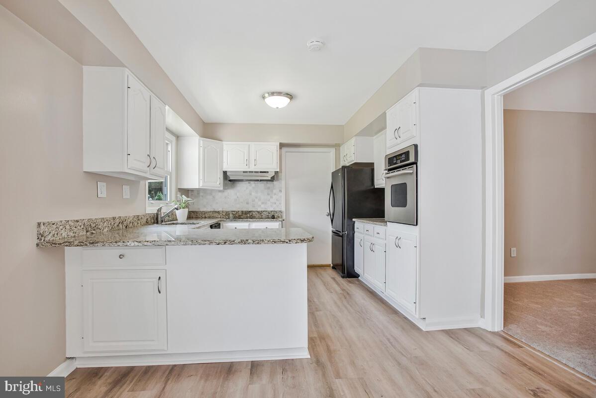 SOMERSET AT BELAIR - Residential