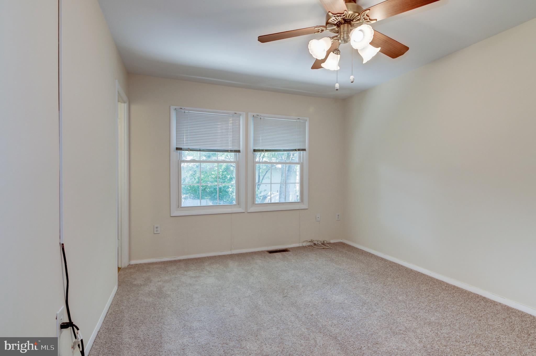 MAPLE RIDGE - Residential