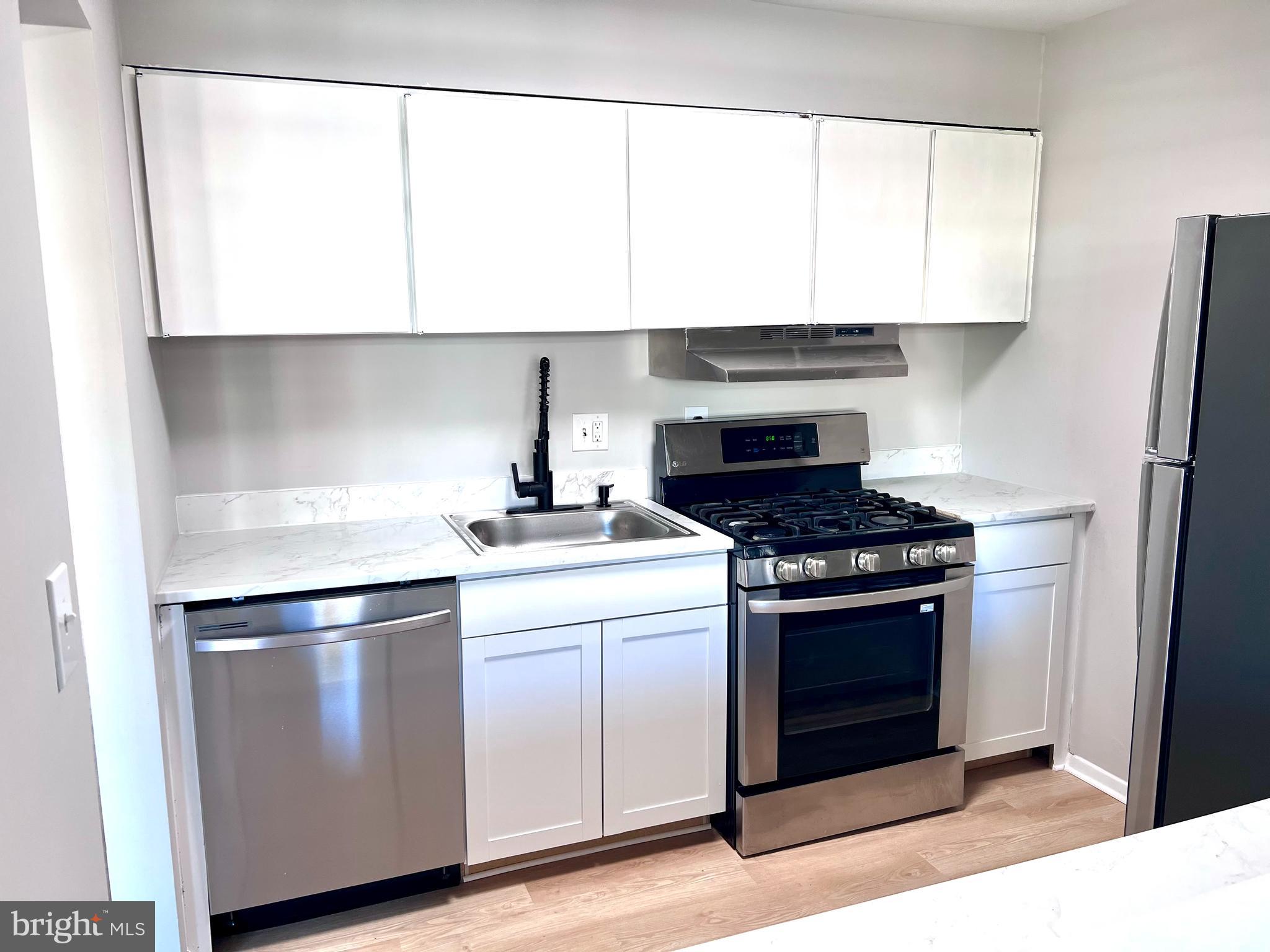 WILSON BRIDGE - Residential Lease