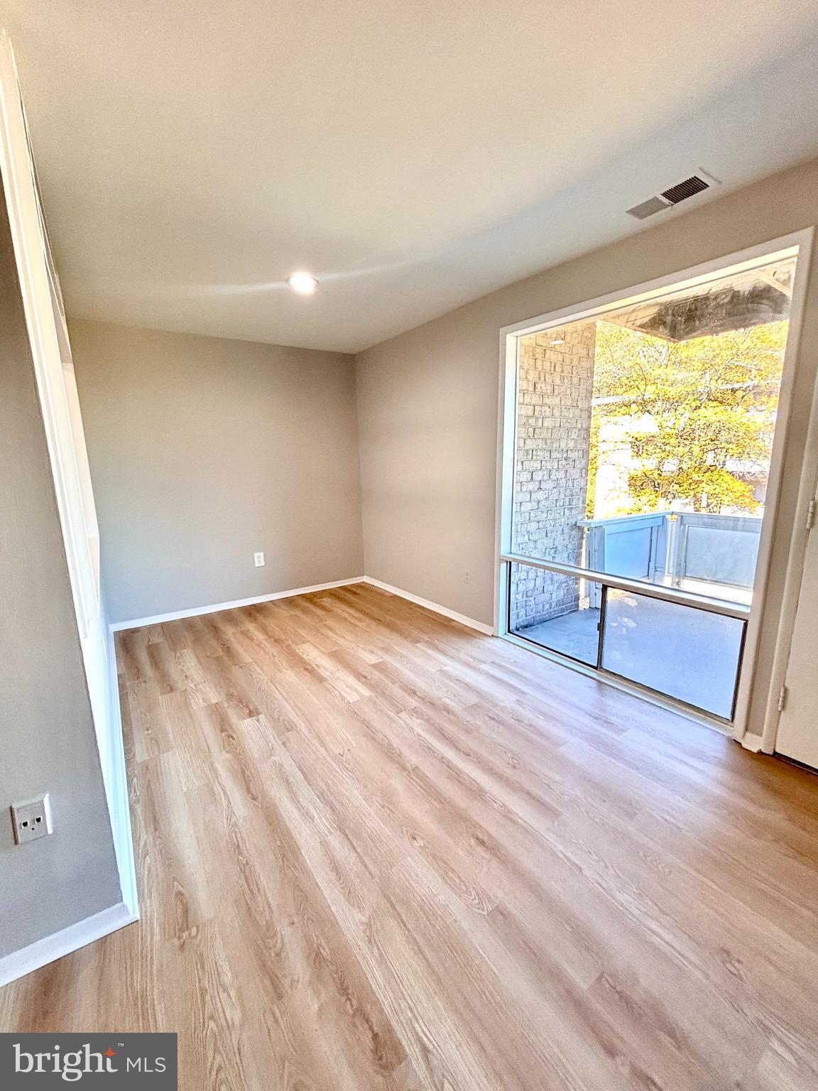 WILSON BRIDGE - Residential Lease