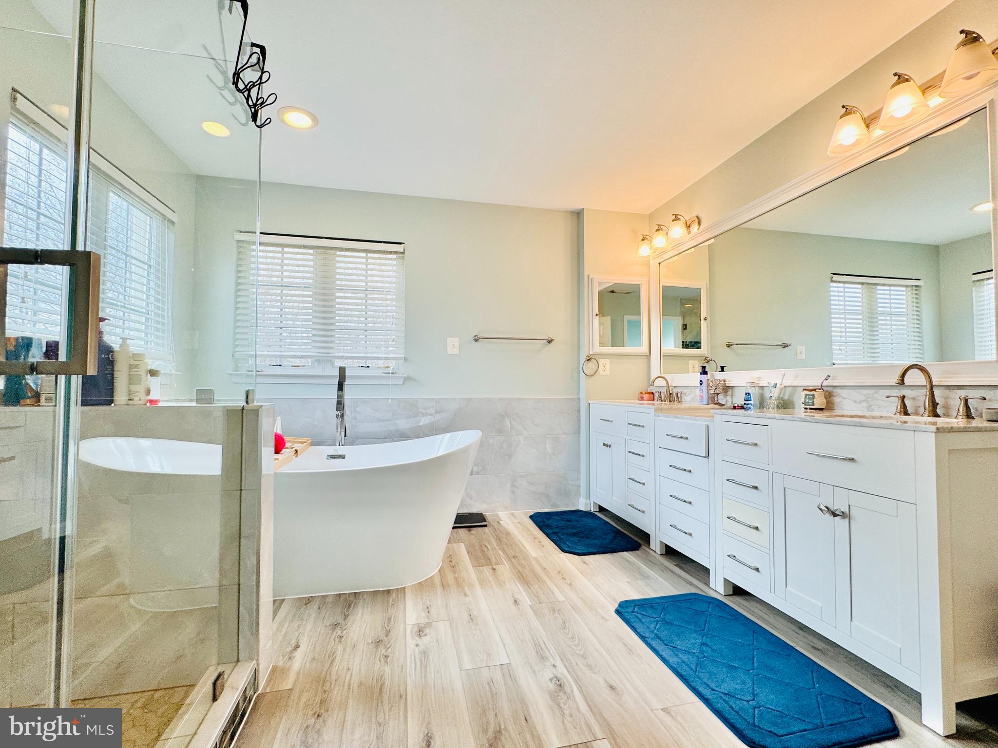 STOWE OF AMYCLAE - Residential Lease