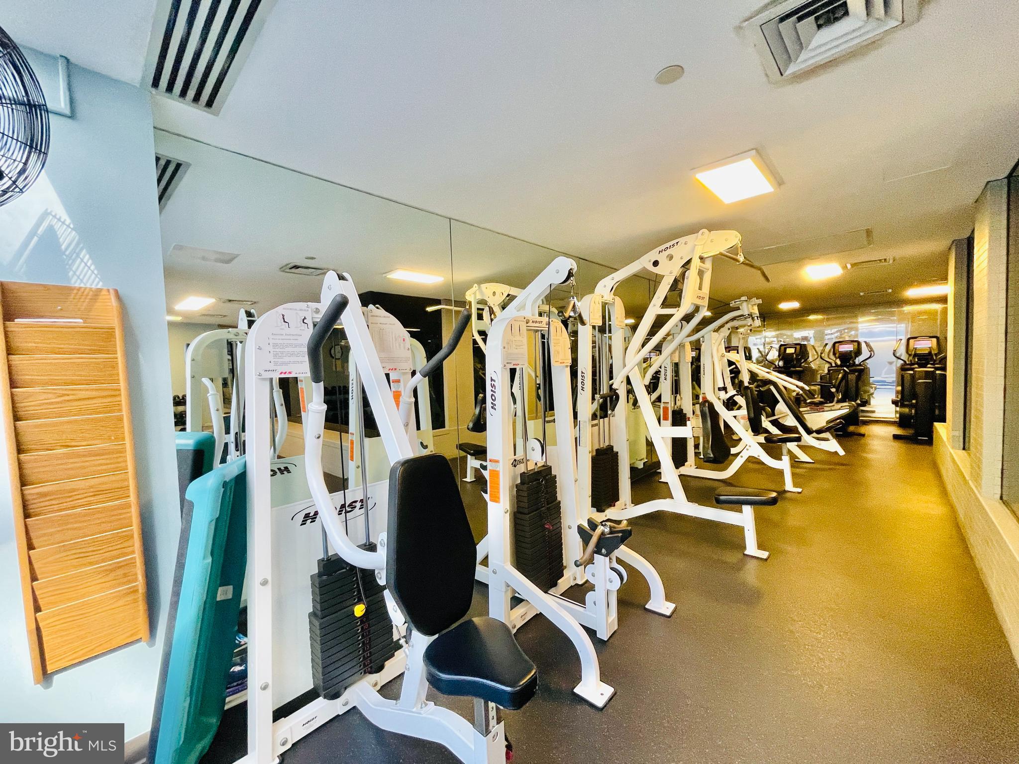 ATRIUM - Residential Lease