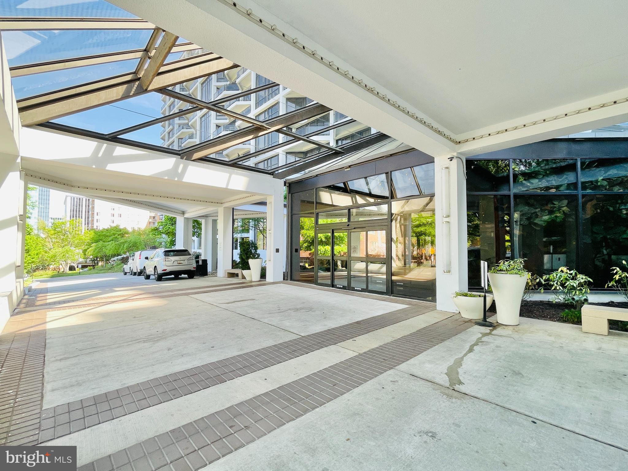 1530 KEY BOULEVARD 410