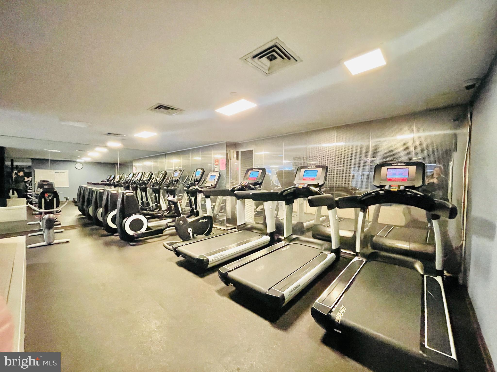 ATRIUM - Residential Lease