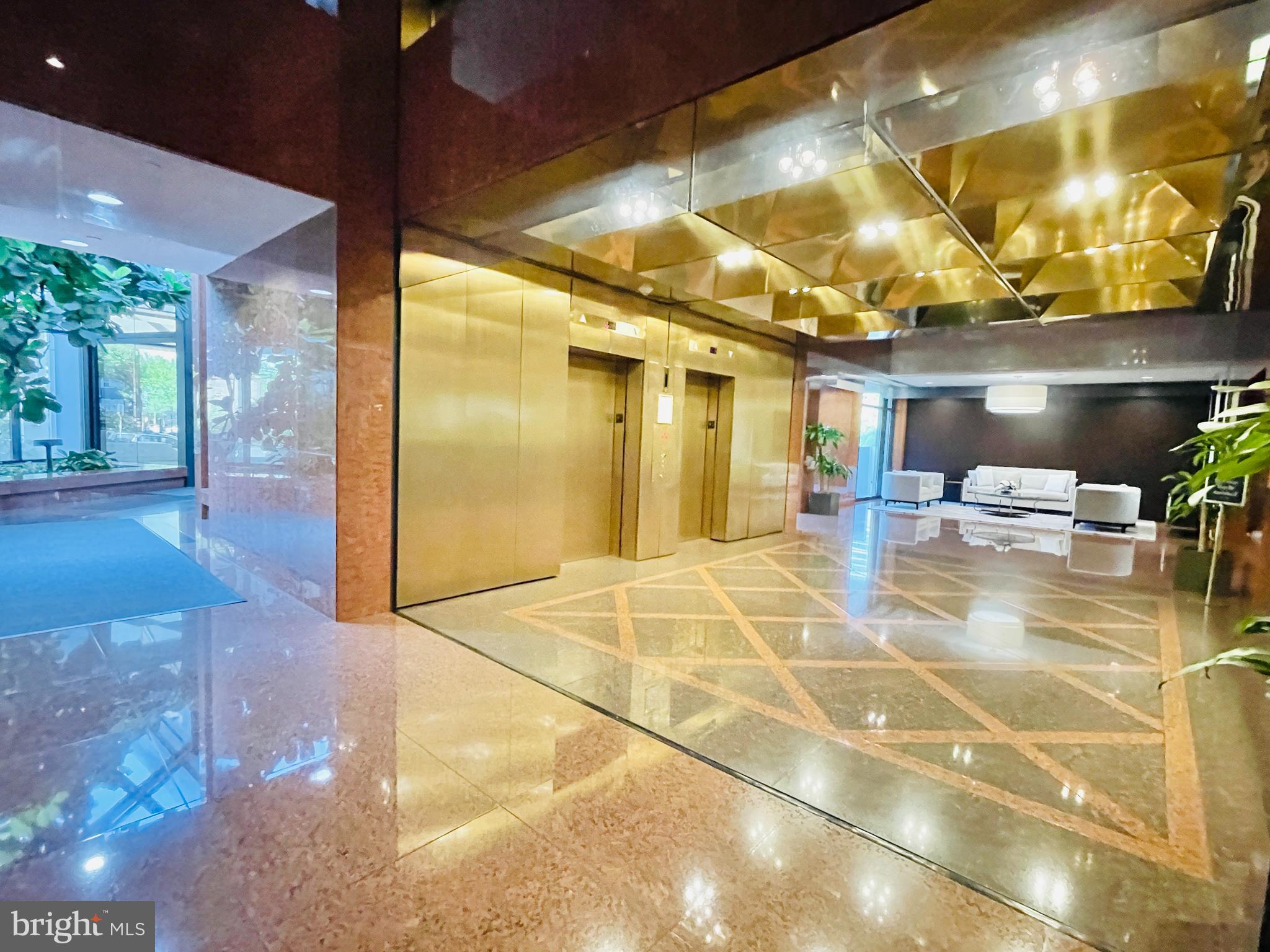 ATRIUM - Residential Lease