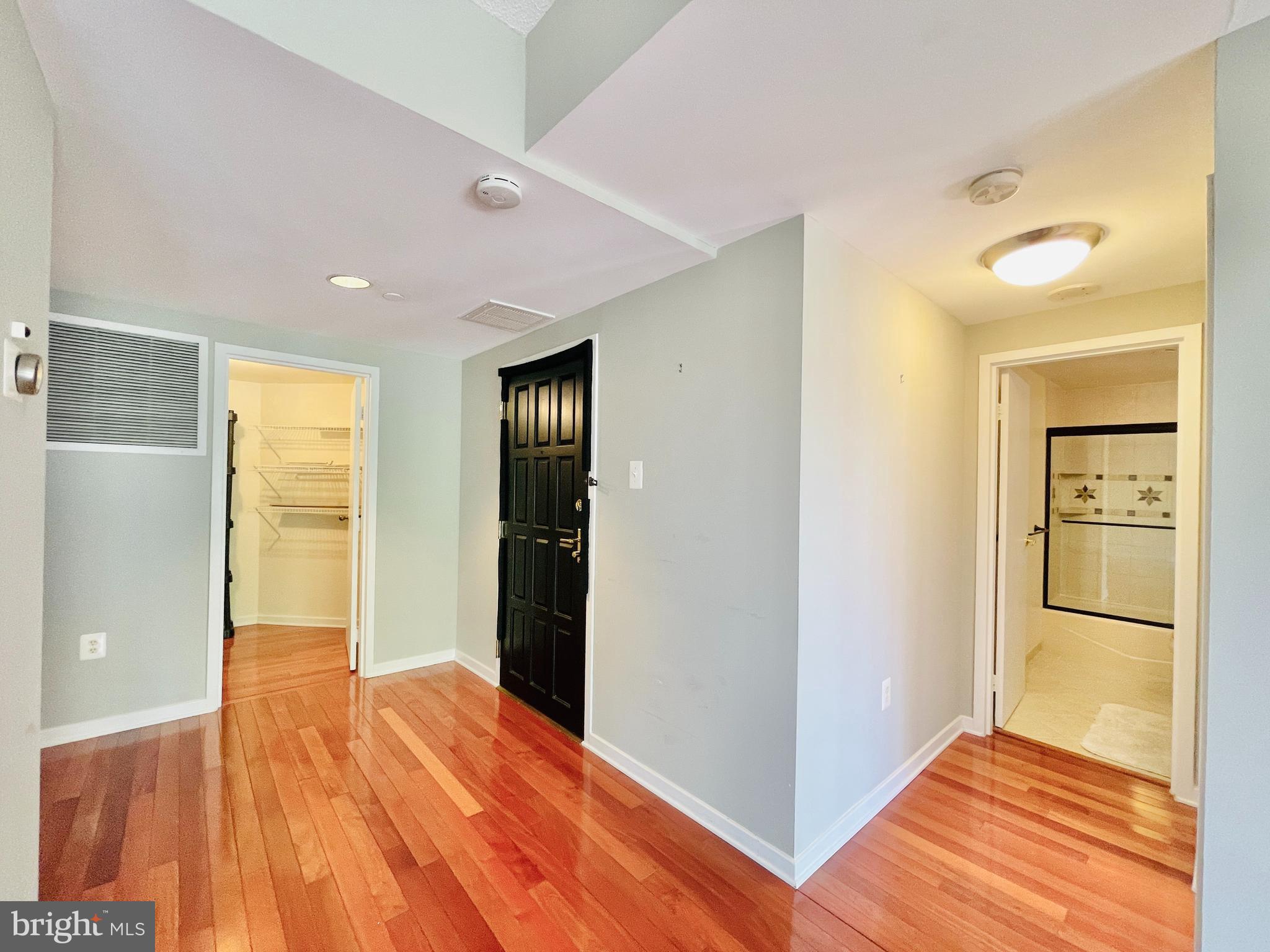 ATRIUM - Residential Lease