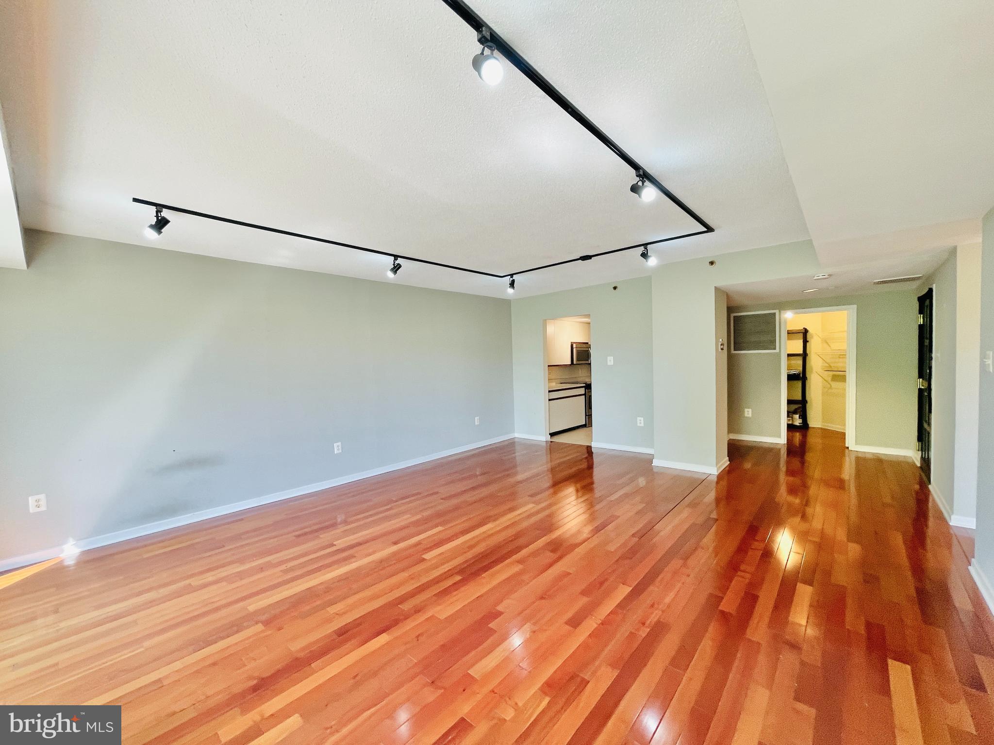 ATRIUM - Residential Lease