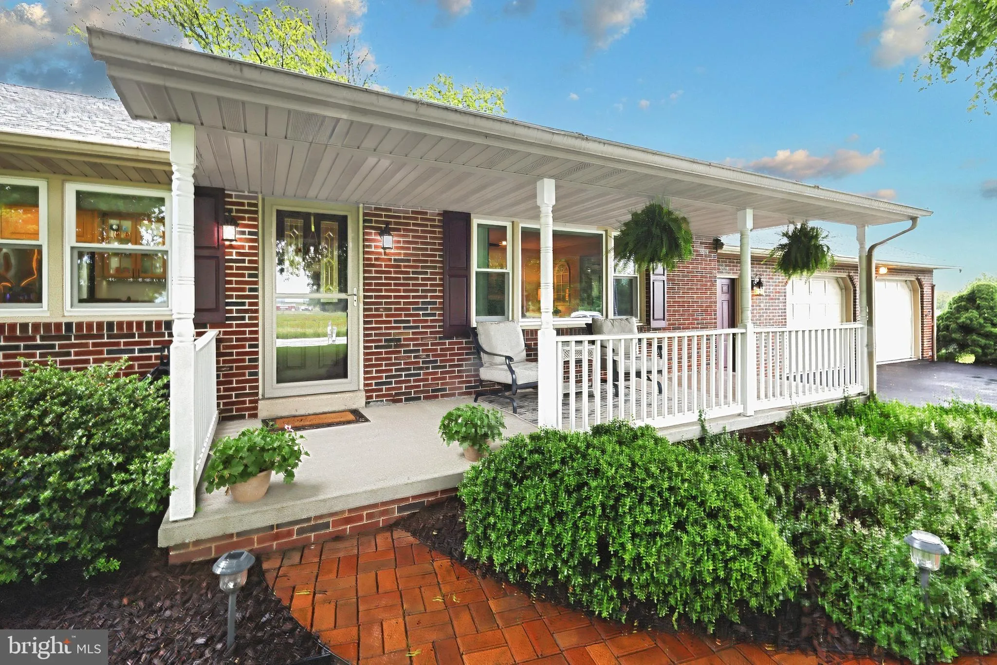 East Berlin, Pennsylvania 17316, United States, 3 Bedrooms Bedrooms, ,4 BathroomsBathrooms,Residential,Pending,136901