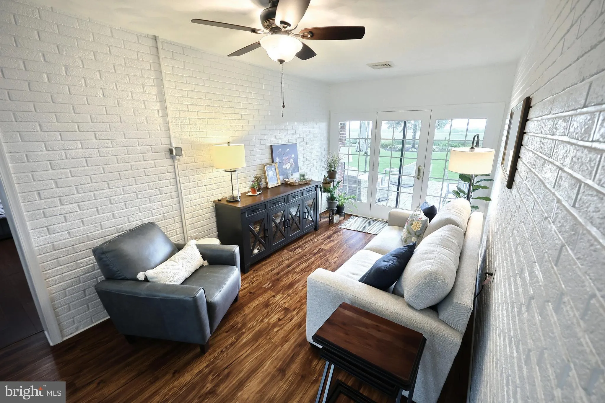 East Berlin, Pennsylvania 17316, United States, 3 Bedrooms Bedrooms, ,4 BathroomsBathrooms,Residential,Pending,136901