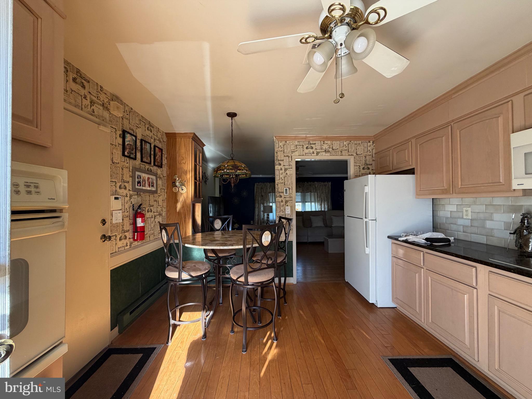 1203A SHETLAND DRIVE