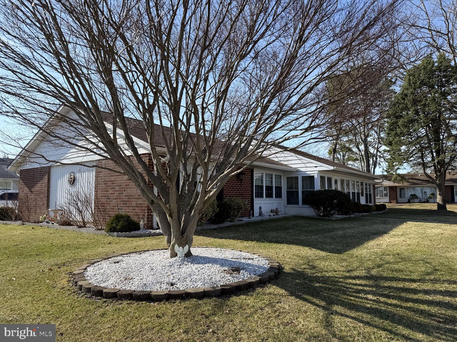 1203A SHETLAND DRIVE