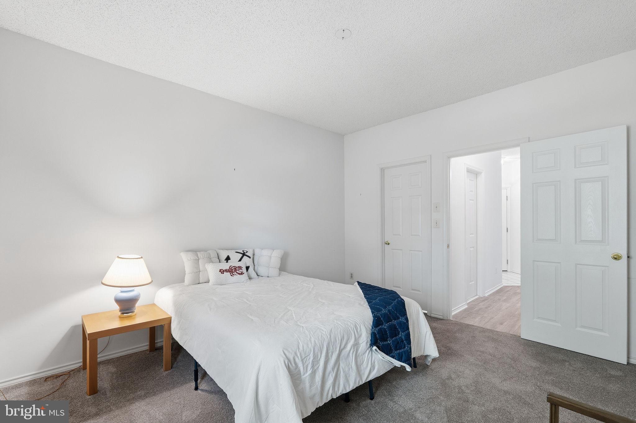 STONECROFT CONDO - Residential