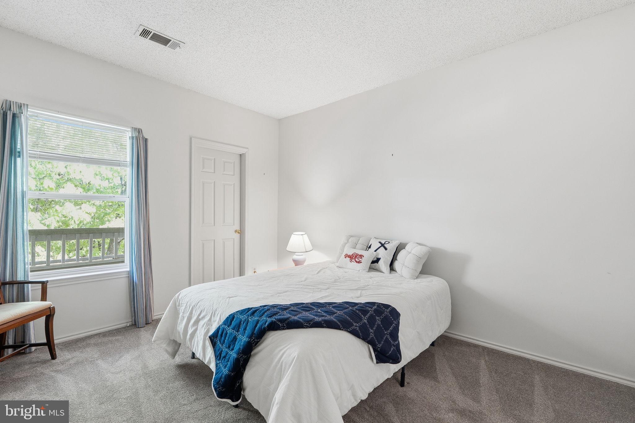 STONECROFT CONDO - Residential