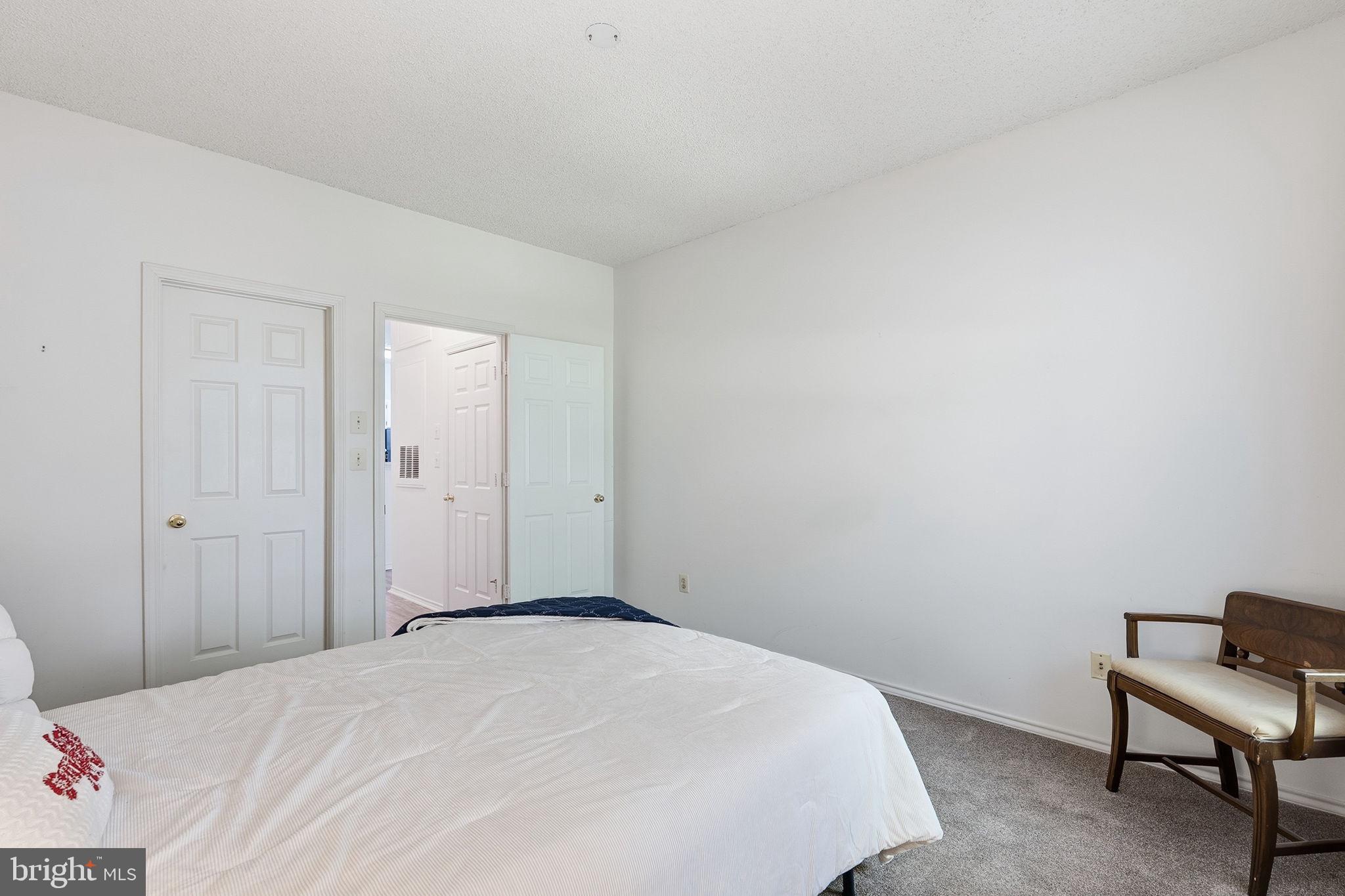 STONECROFT CONDO - Residential