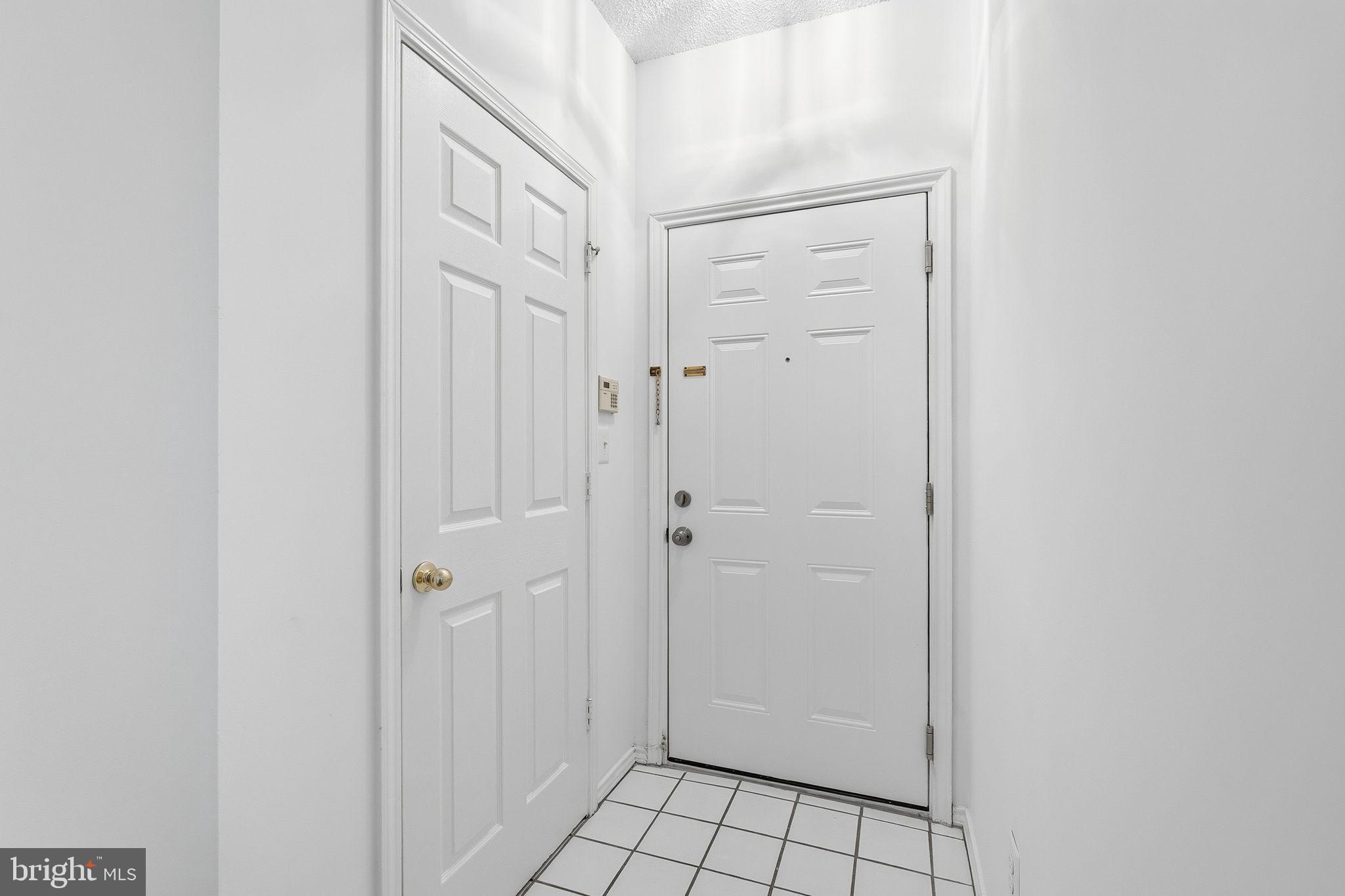 STONECROFT CONDO - Residential