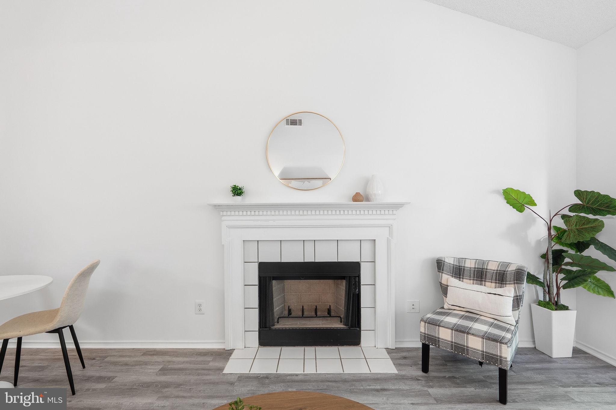 STONECROFT CONDO - Residential