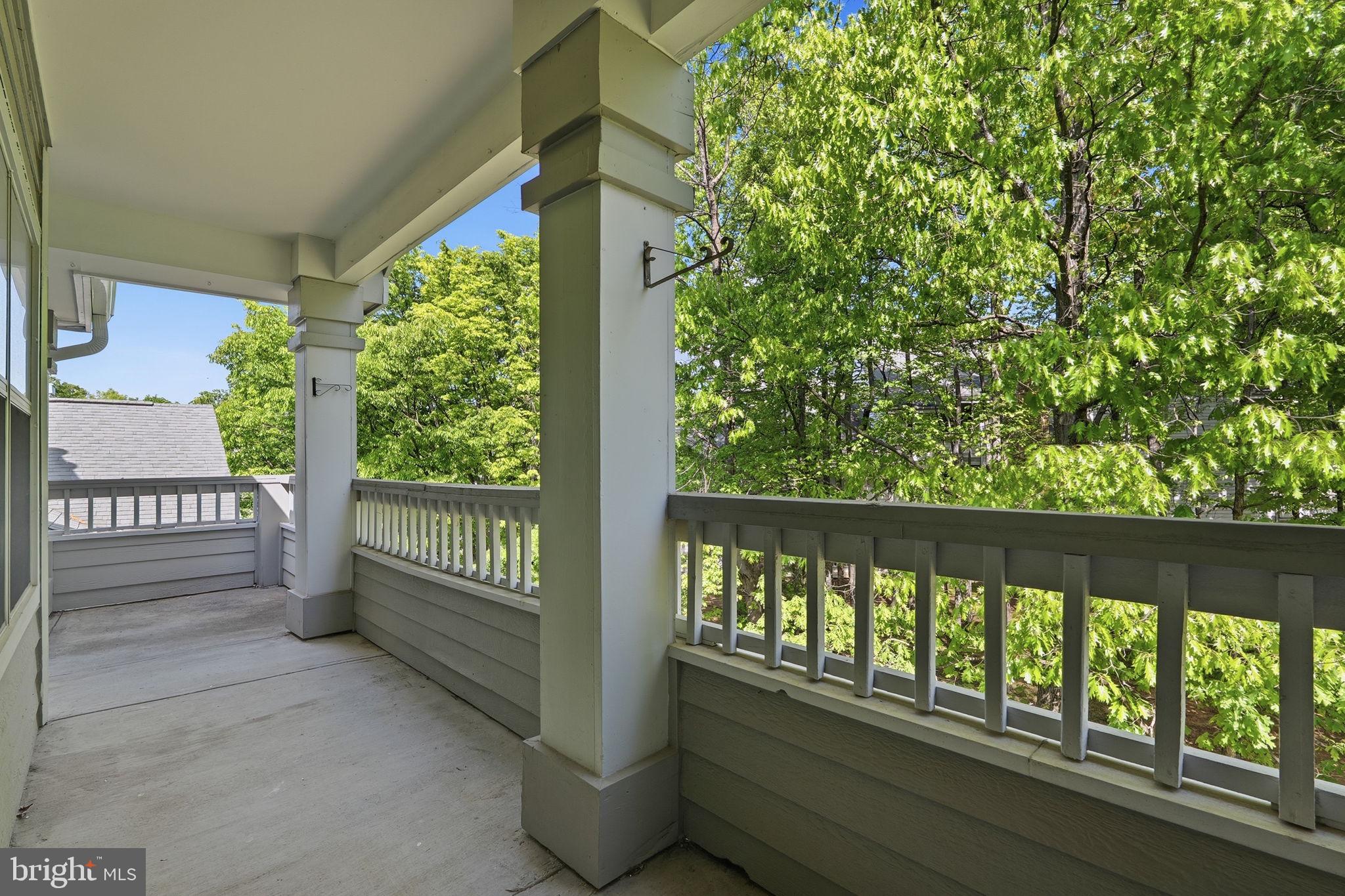 STONECROFT CONDO - Residential