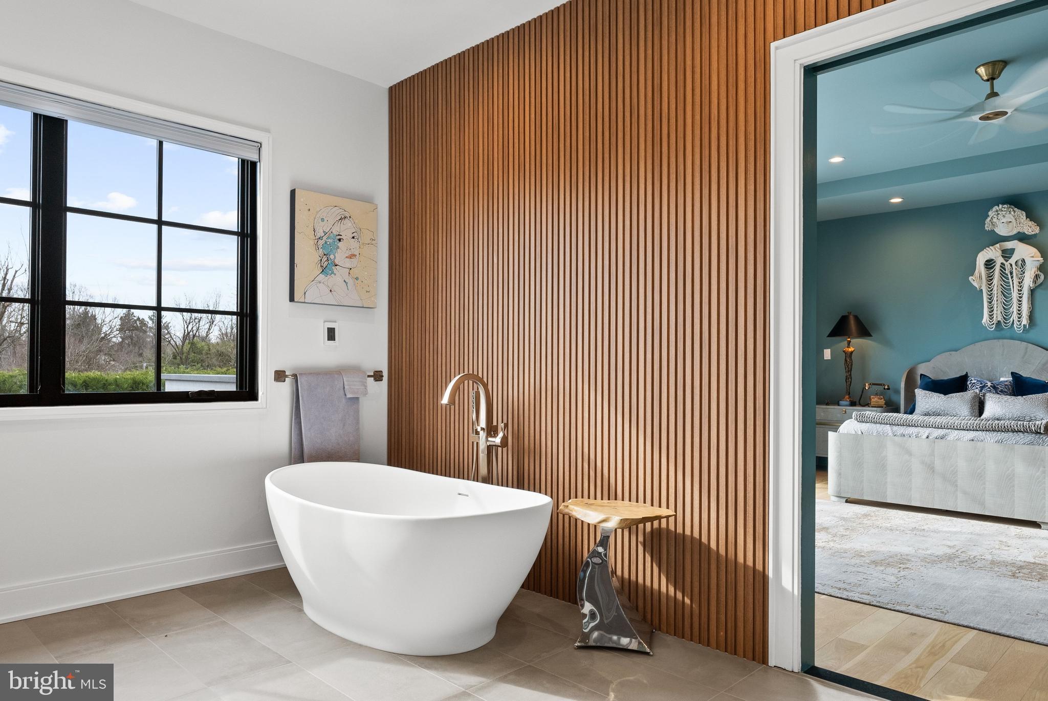 DOWNSCREST - Residential