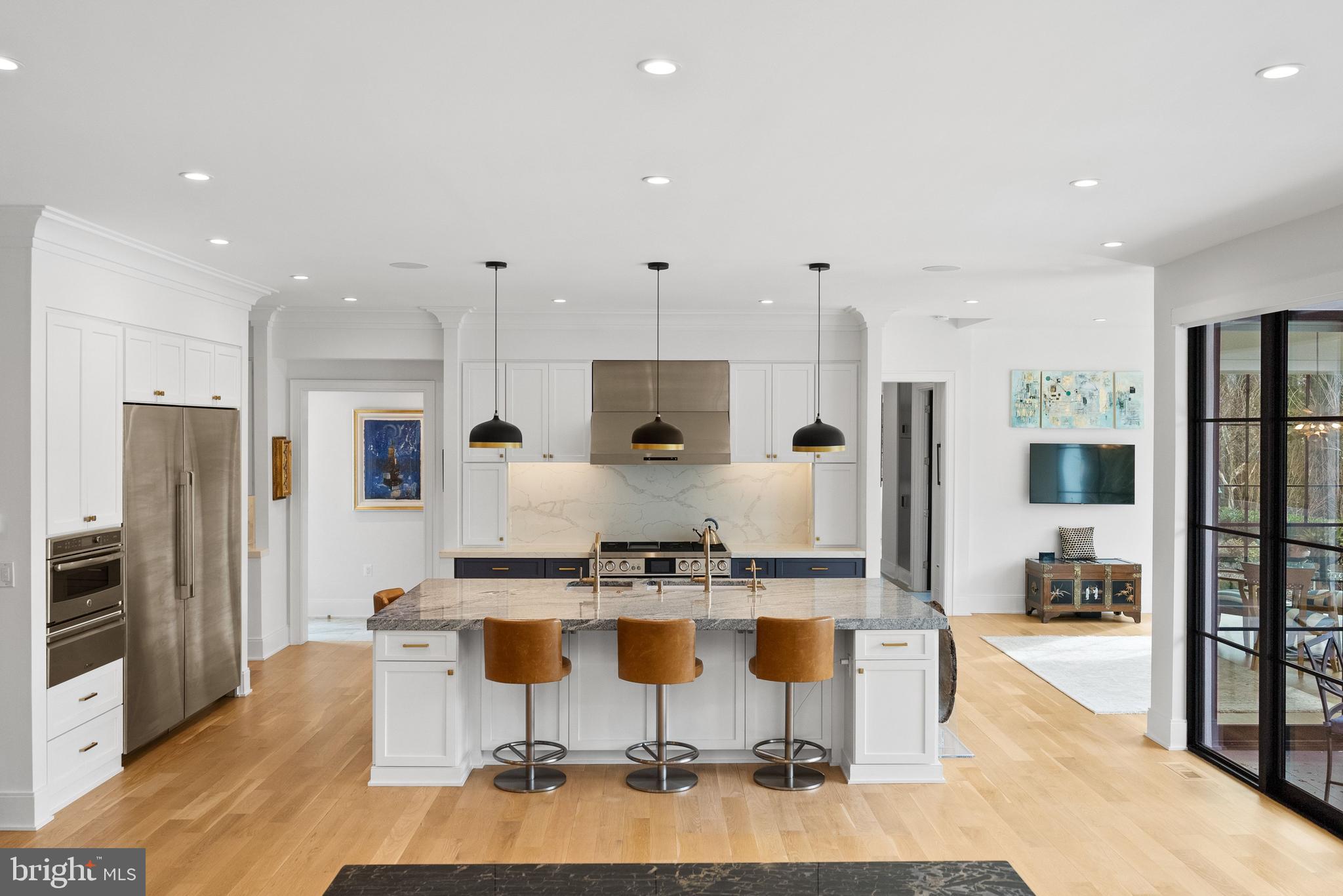 DOWNSCREST - Residential