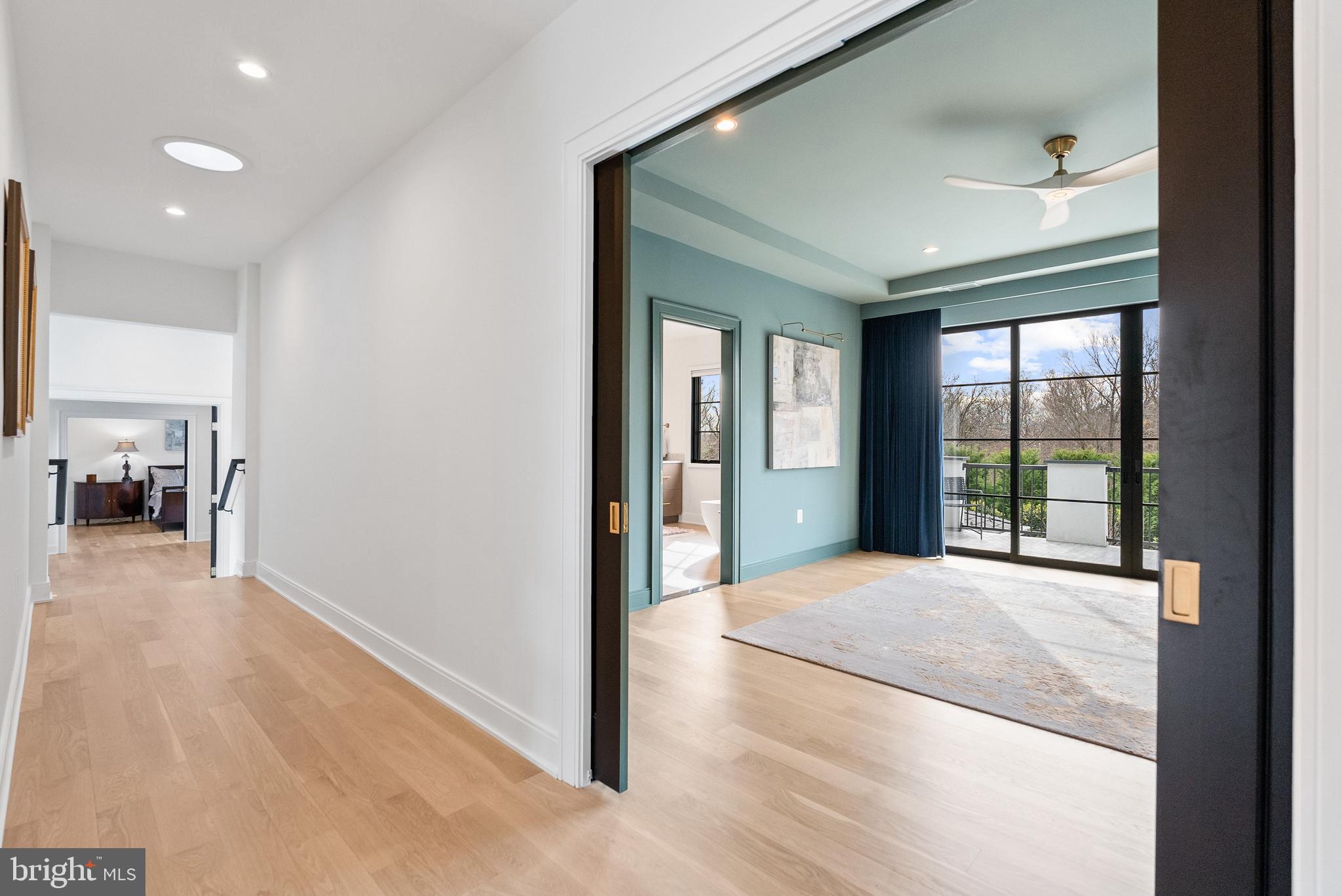 DOWNSCREST - Residential