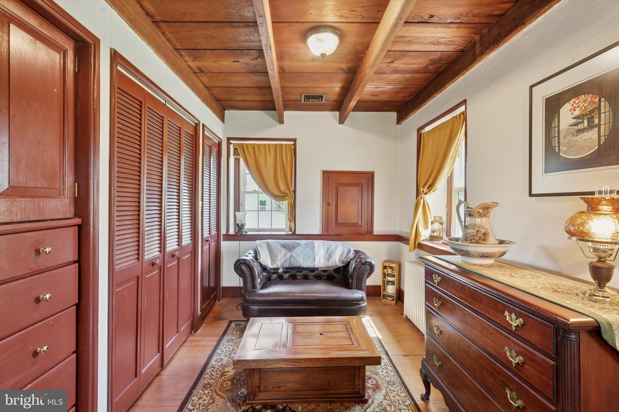 LANSDALE - Residential