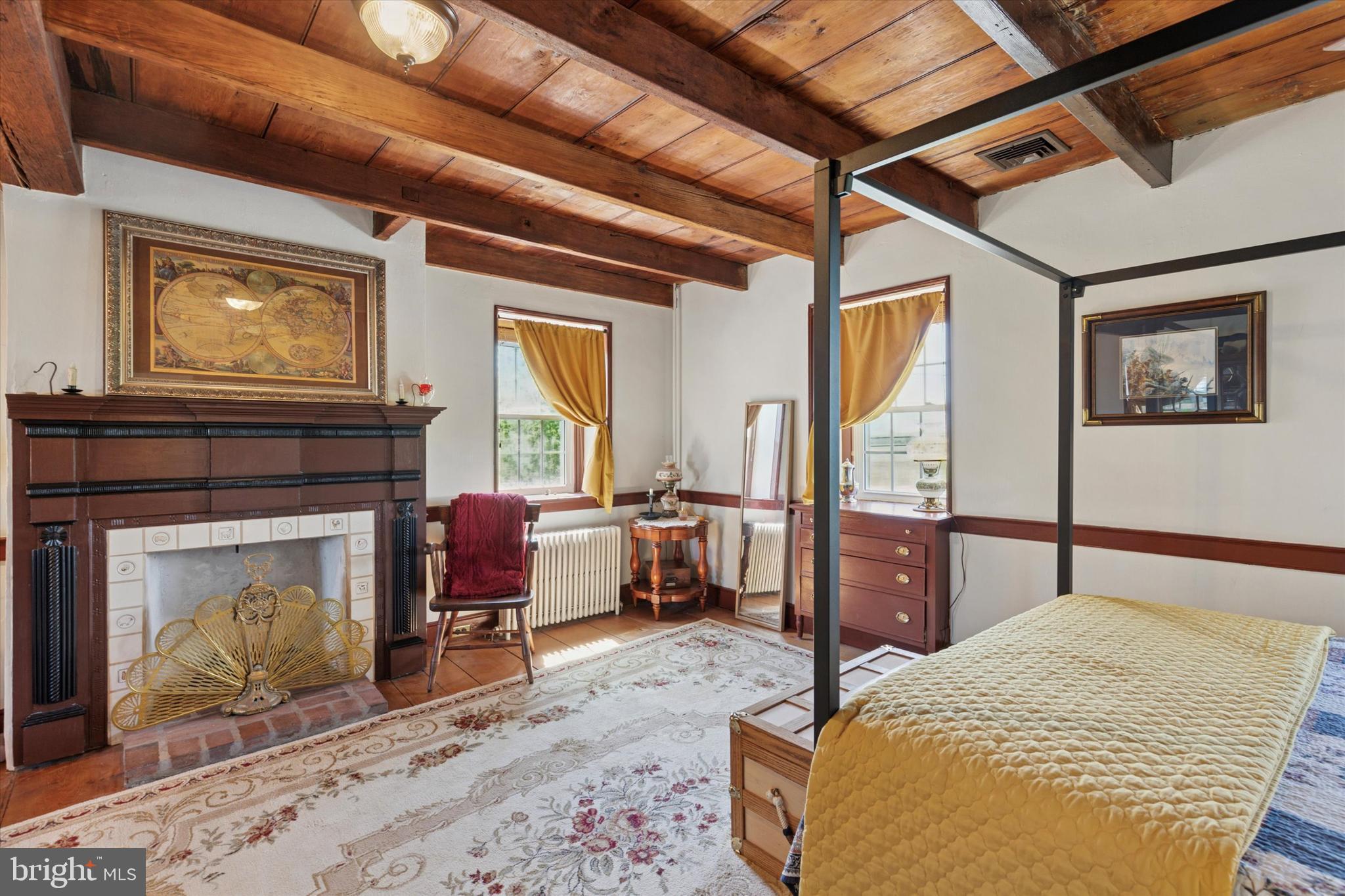 LANSDALE - Residential