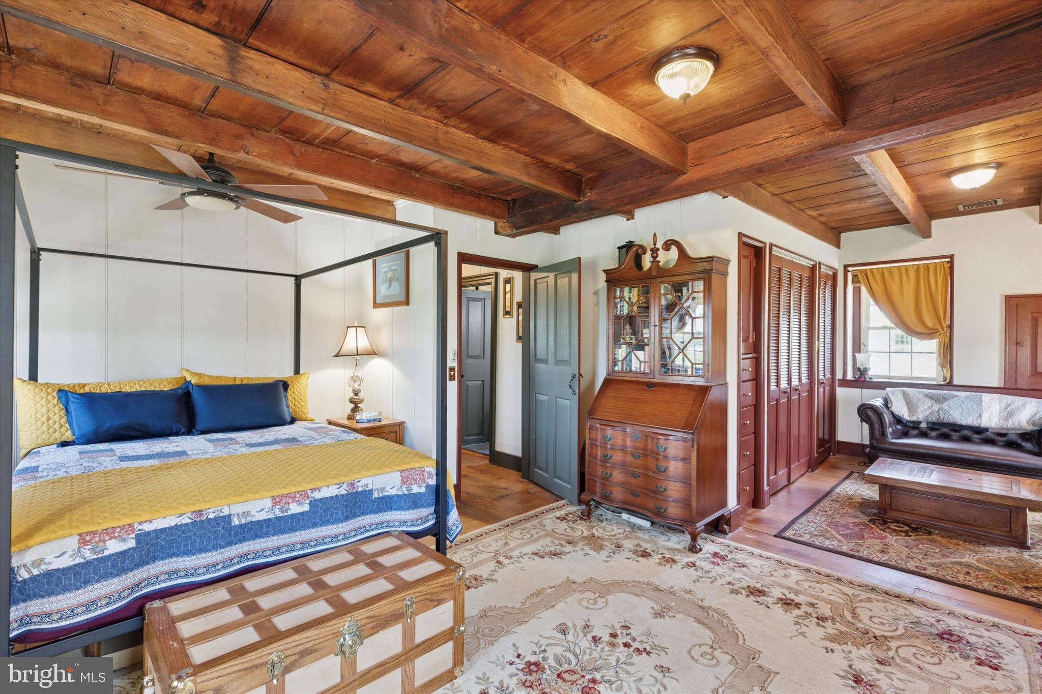 LANSDALE - Residential
