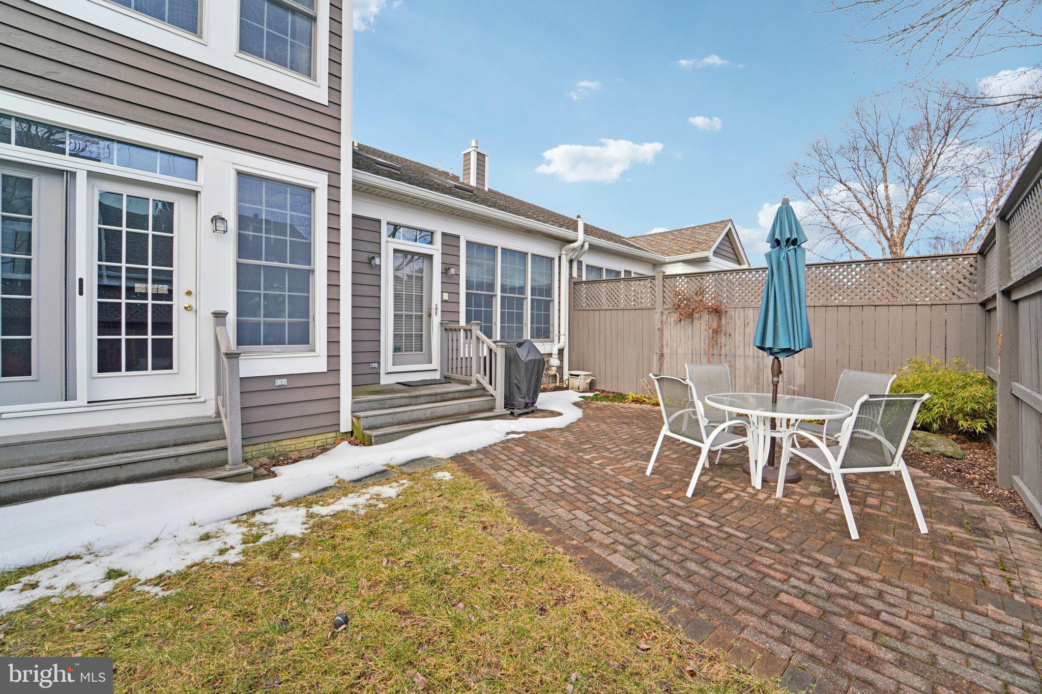 GREENE TREE - Residential