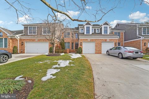 3 WOODCHESTER COURT 3 PIKESVILLE MD 21208