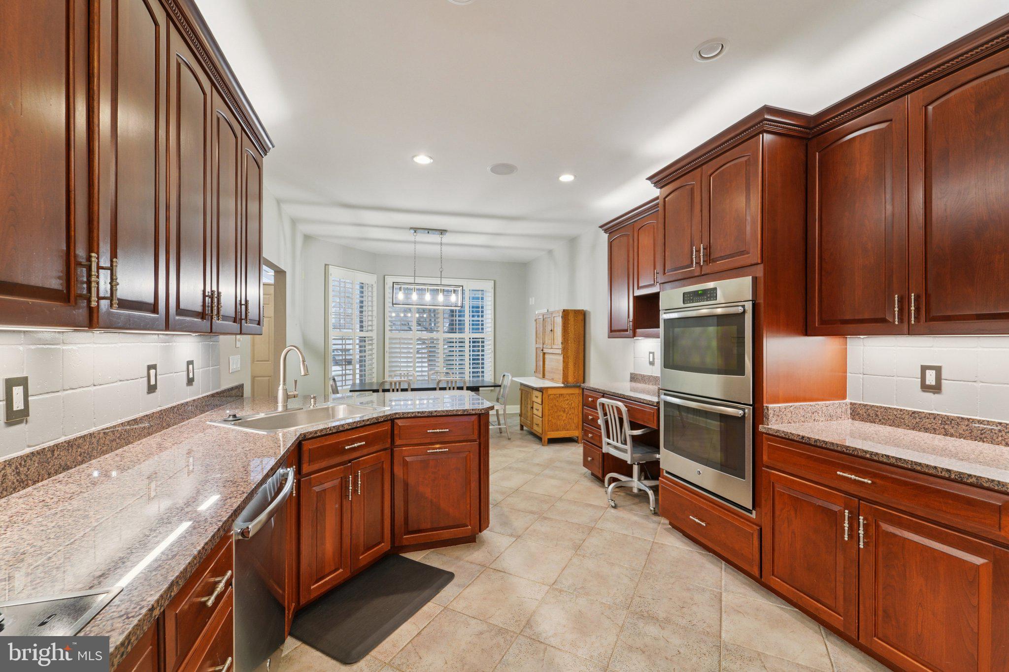 GREENE TREE - Residential