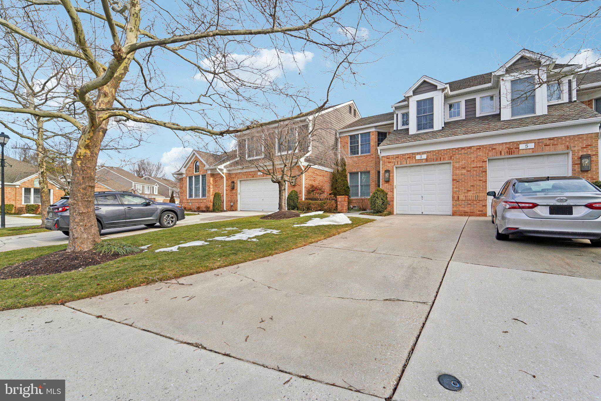 3 WOODCHESTER COURT 3