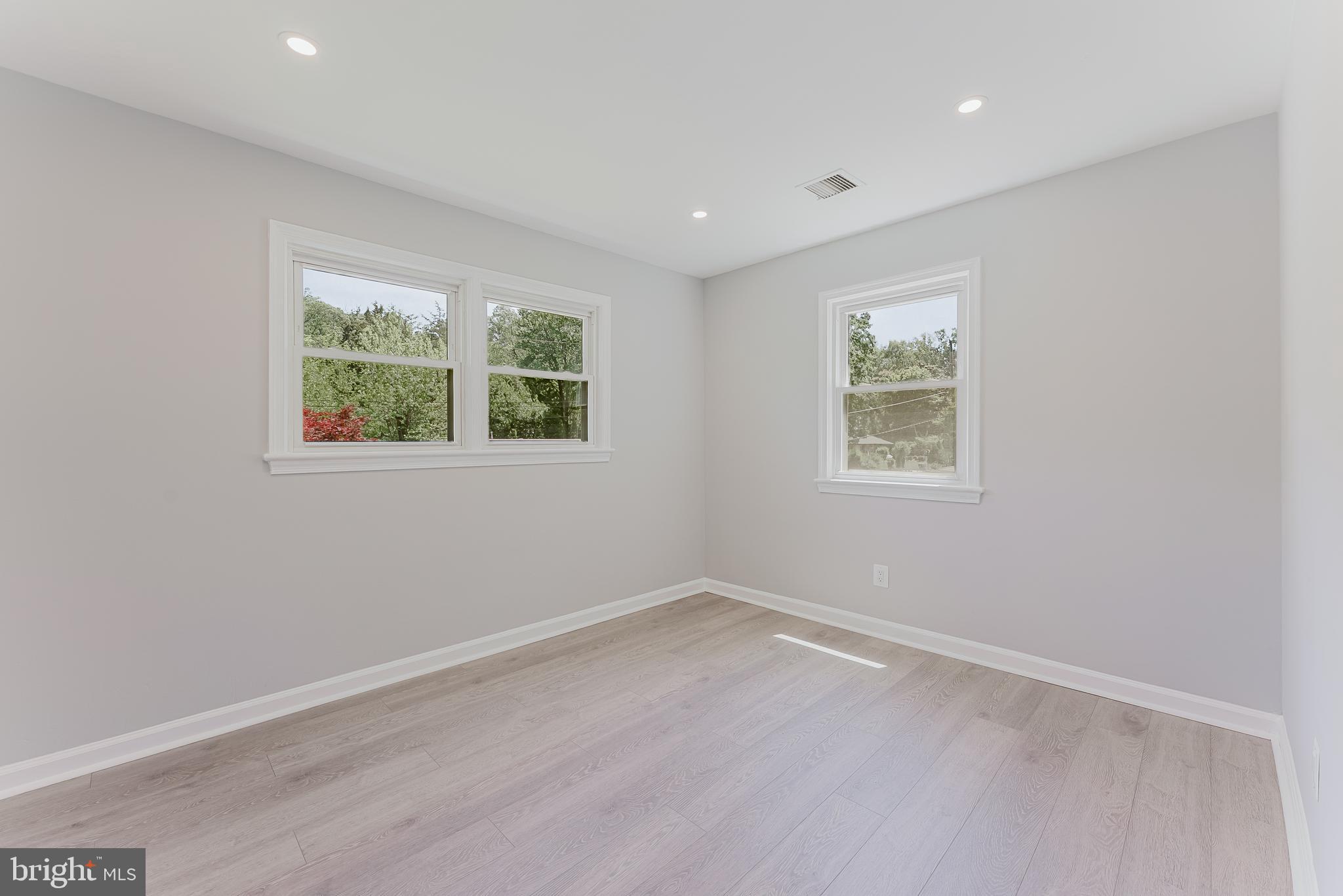 BROOK HILLS ESTATE - Residential
