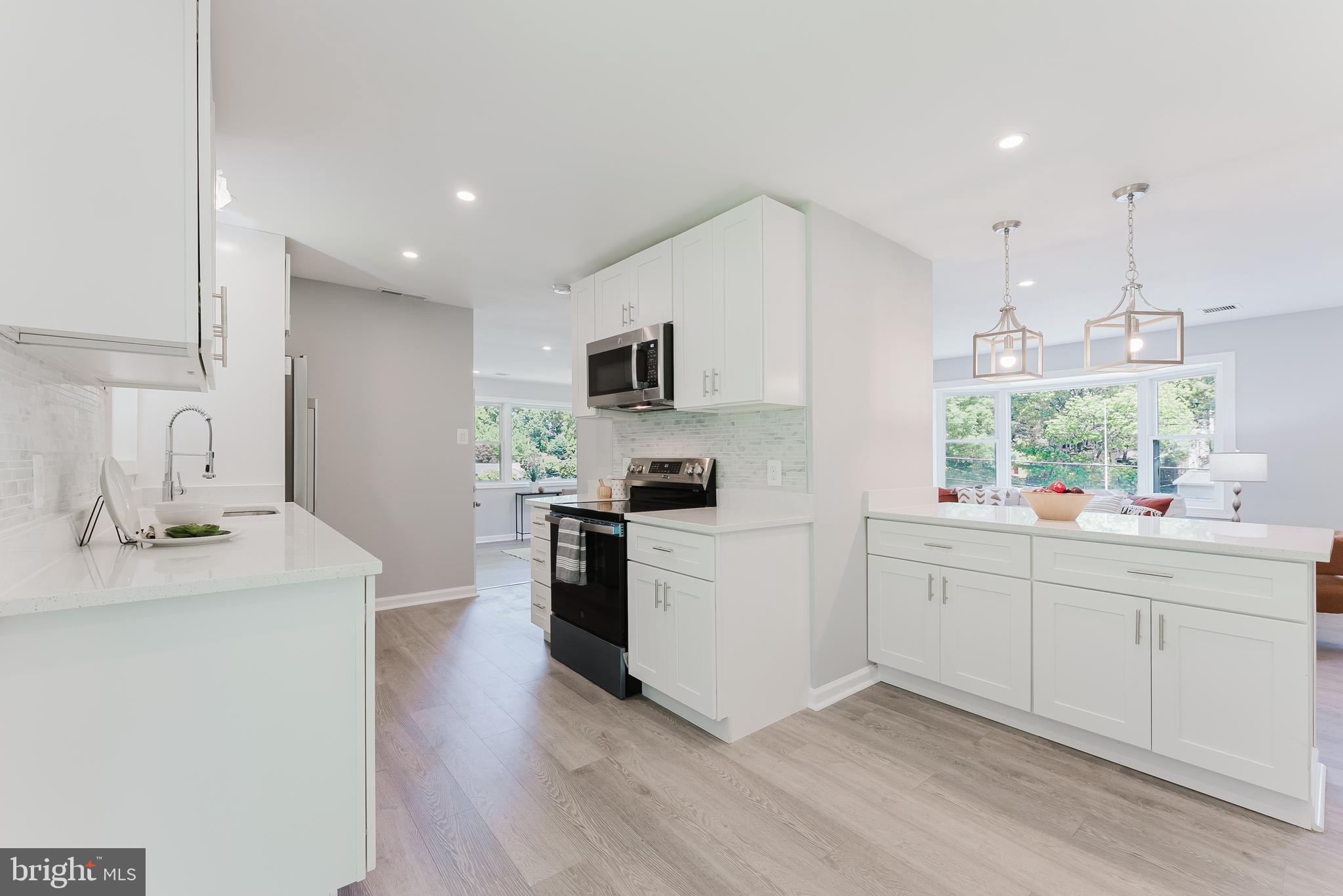 BROOK HILLS ESTATE - Residential