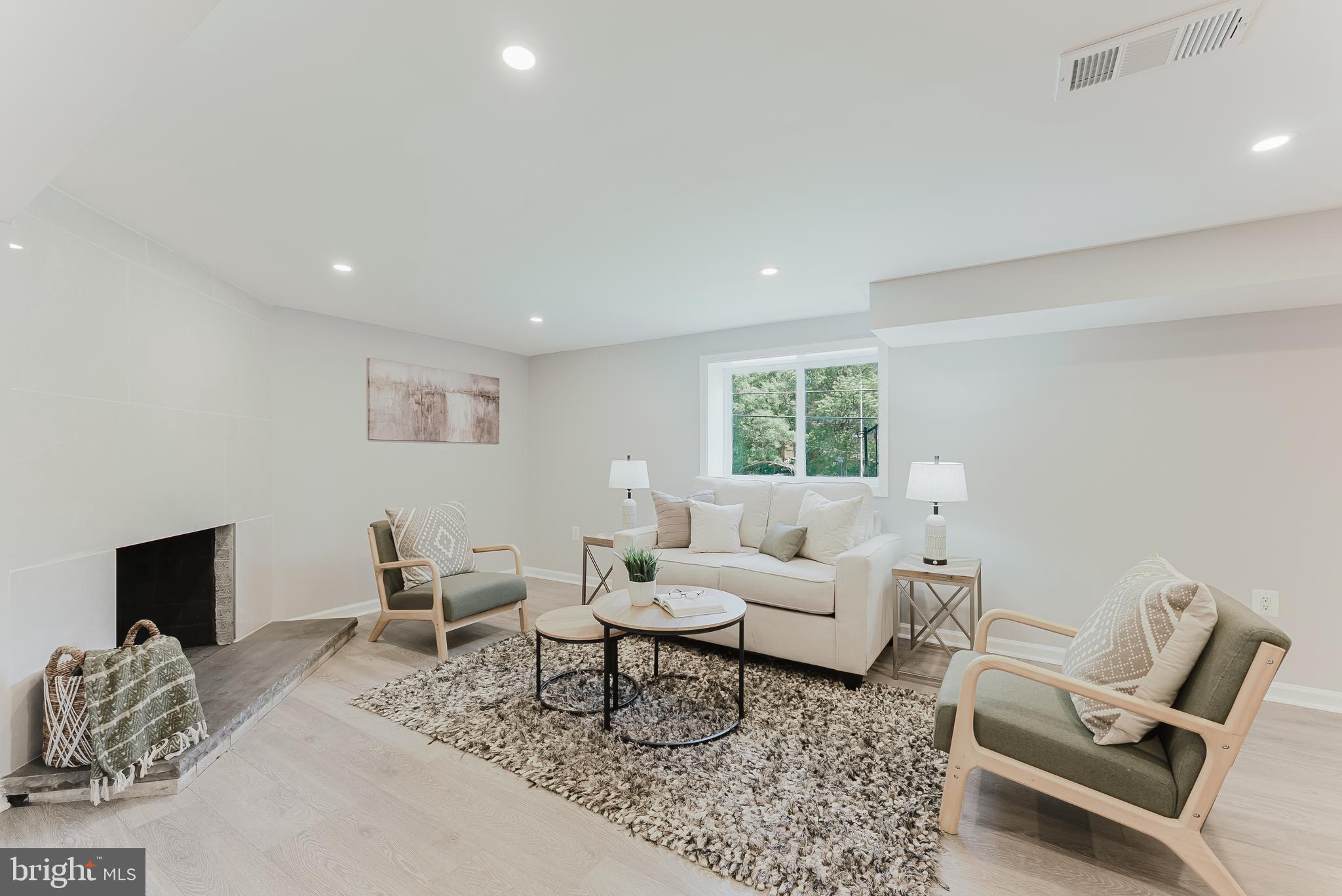 BROOK HILLS ESTATE - Residential