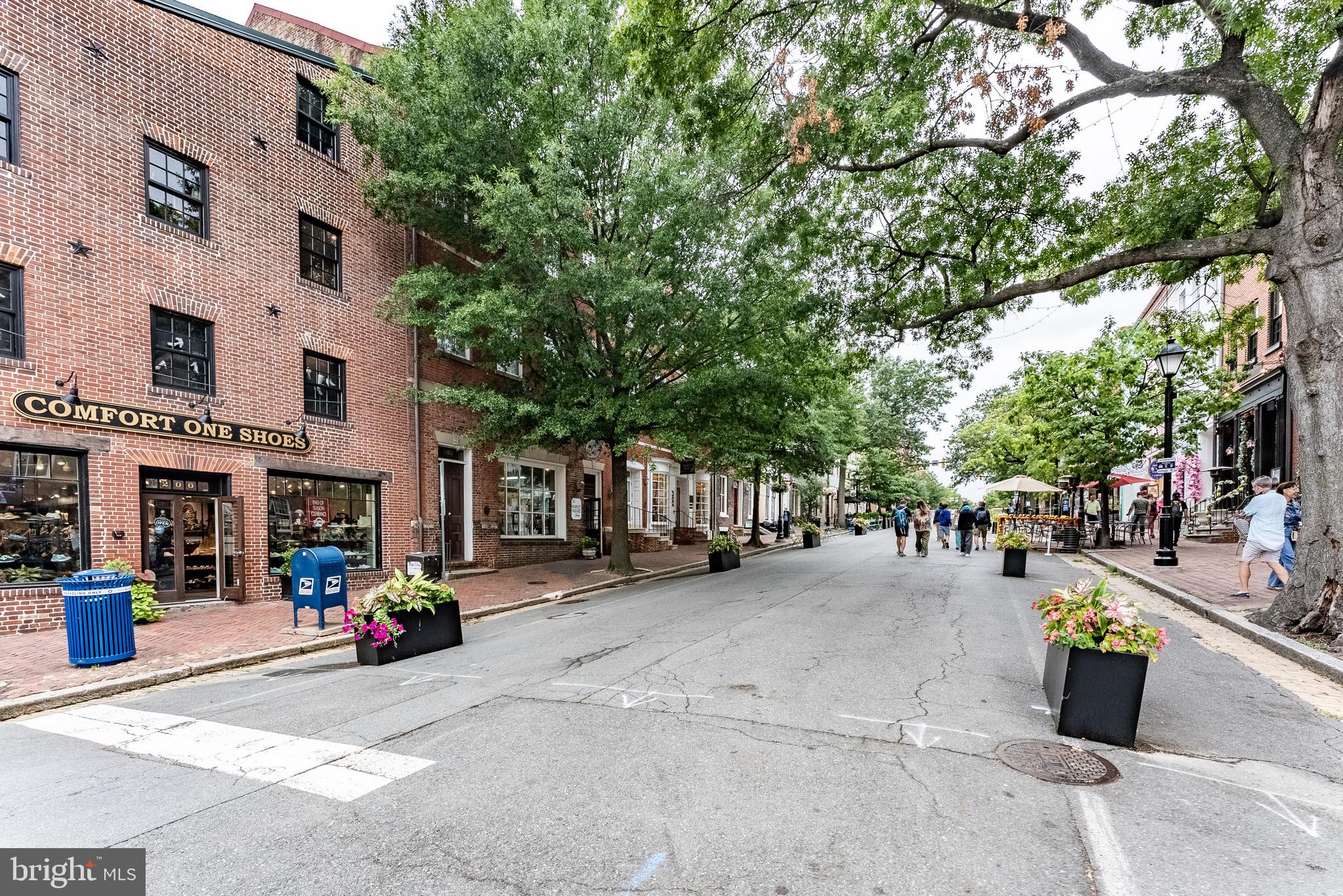 BROOK HILLS ESTATE - Residential