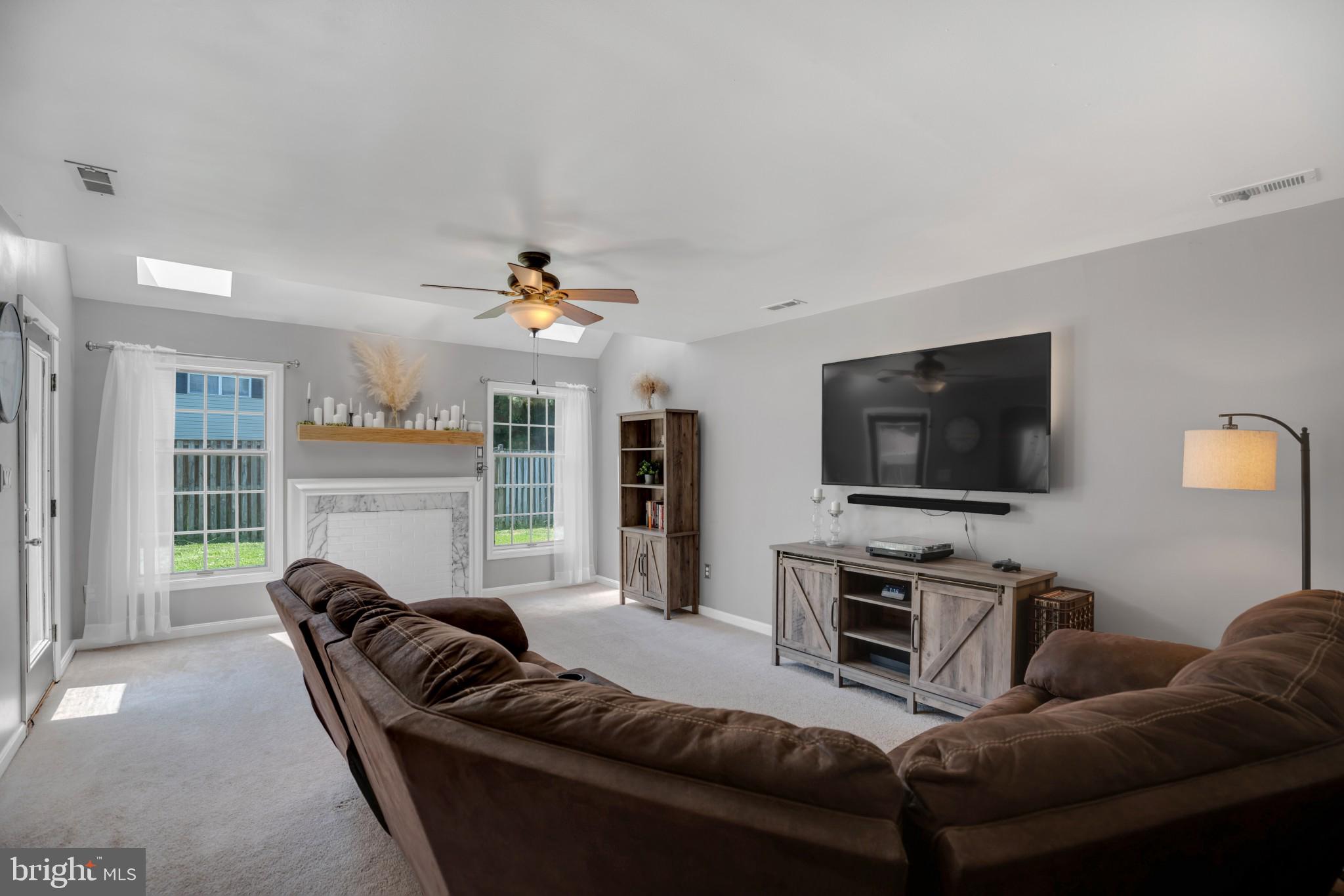 CEDAR COVE - Residential