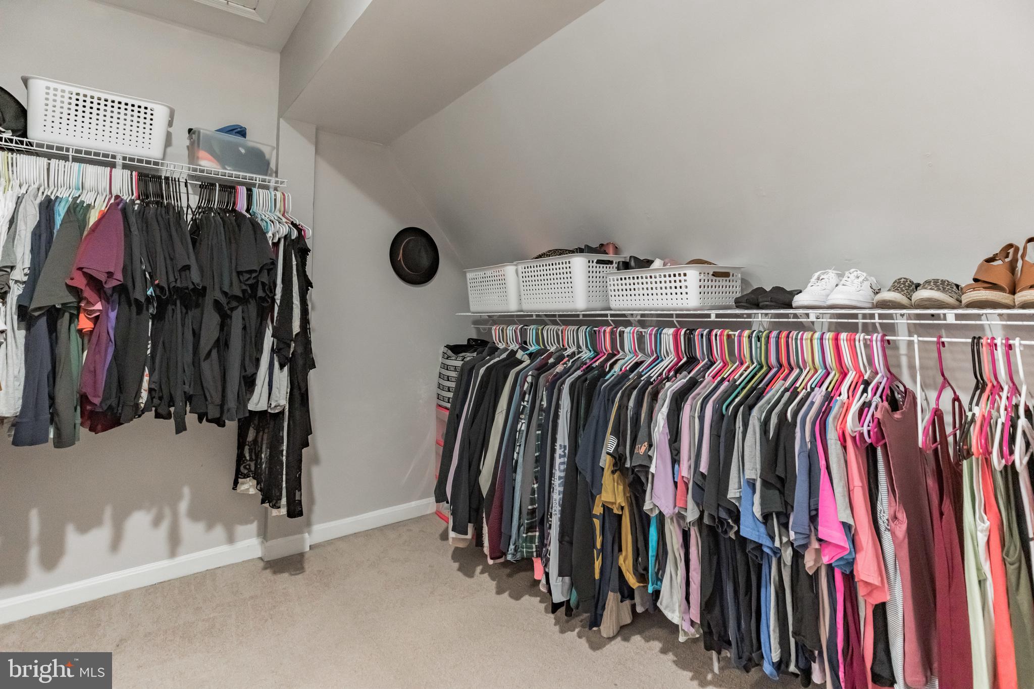 CEDAR COVE - Residential