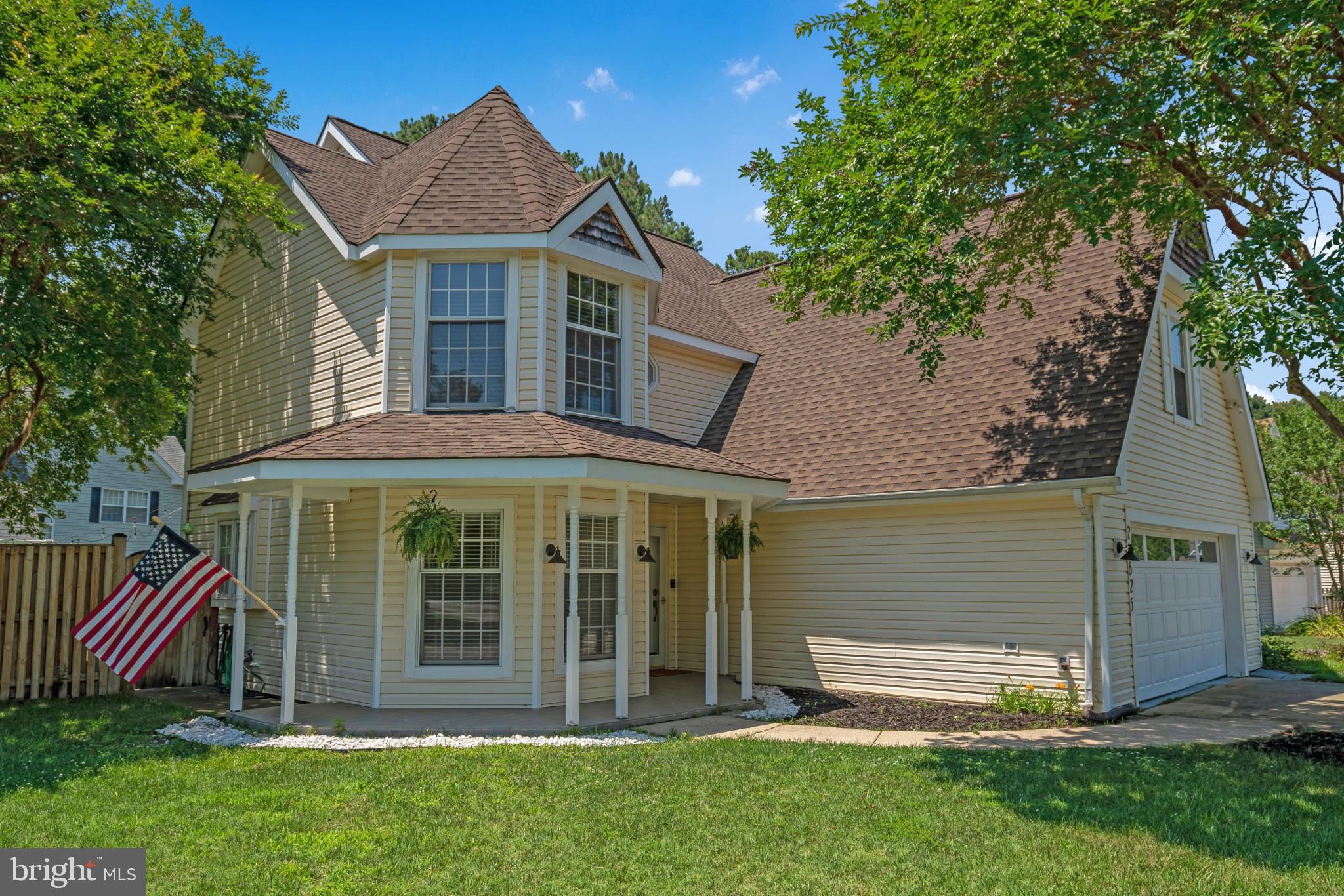 CEDAR COVE - Residential